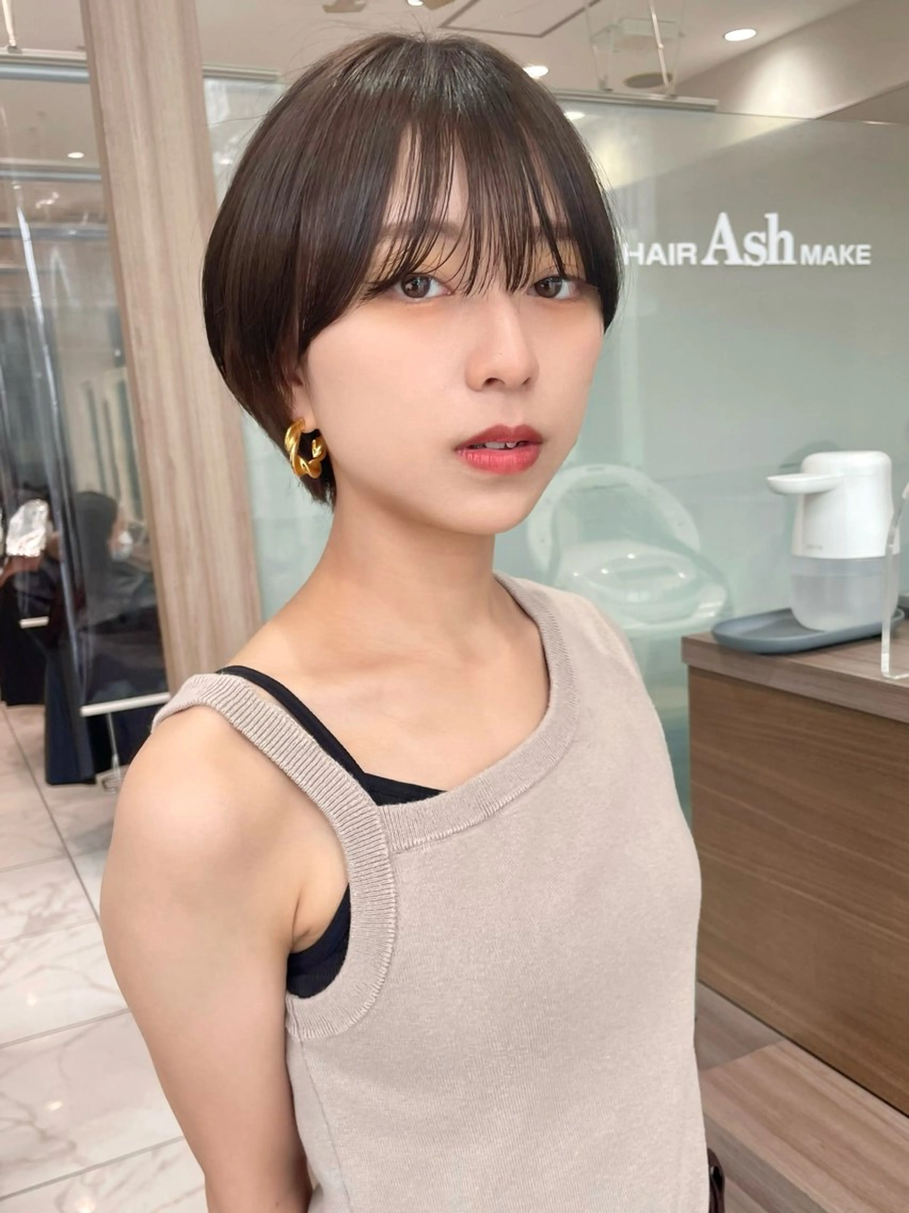 ショート 三鷹で1番ショート ボブをカットする新谷のヘアスタイル