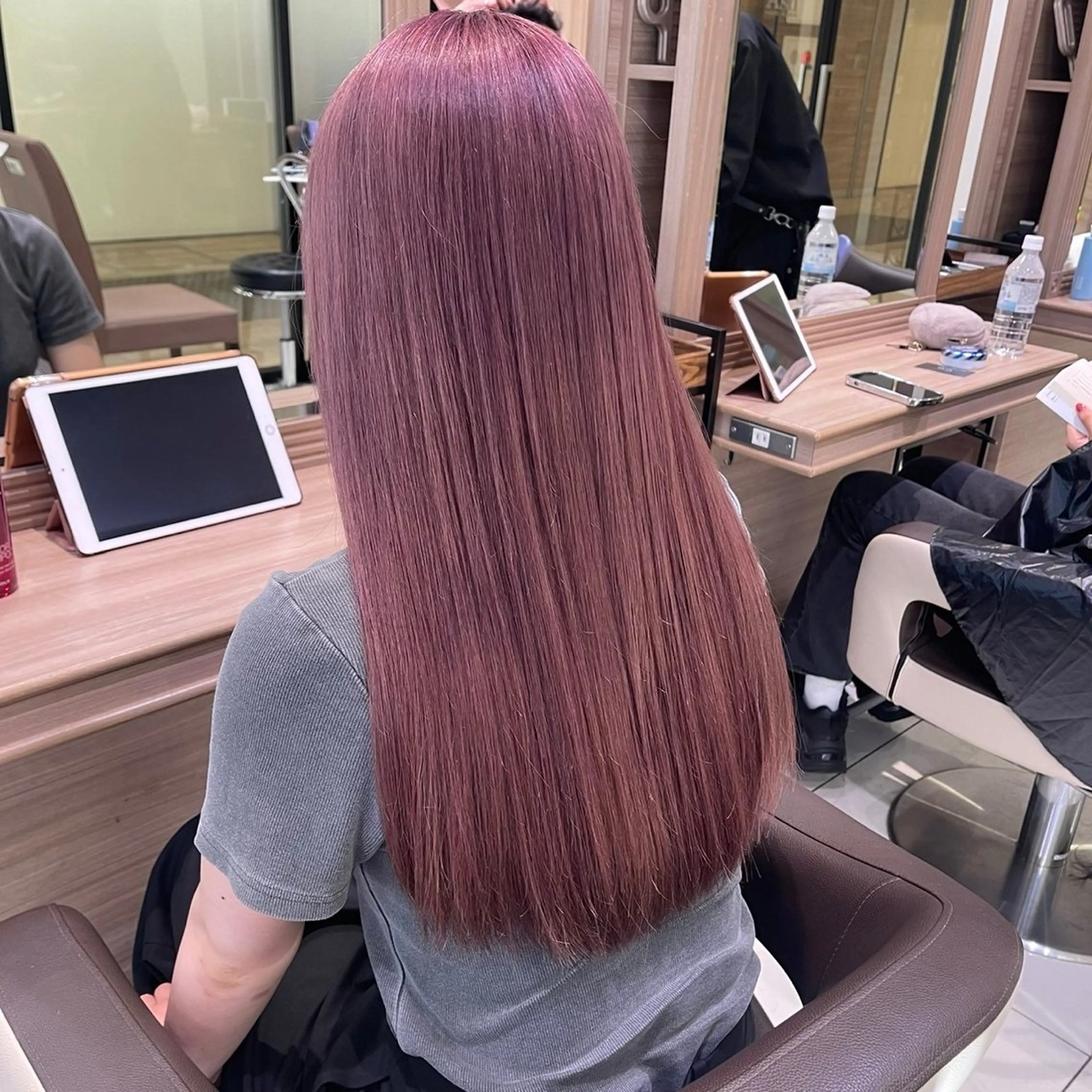 ロング カラー ヘアカラー トリートメント 艶カラー みゆう🎀のヘアスタイル