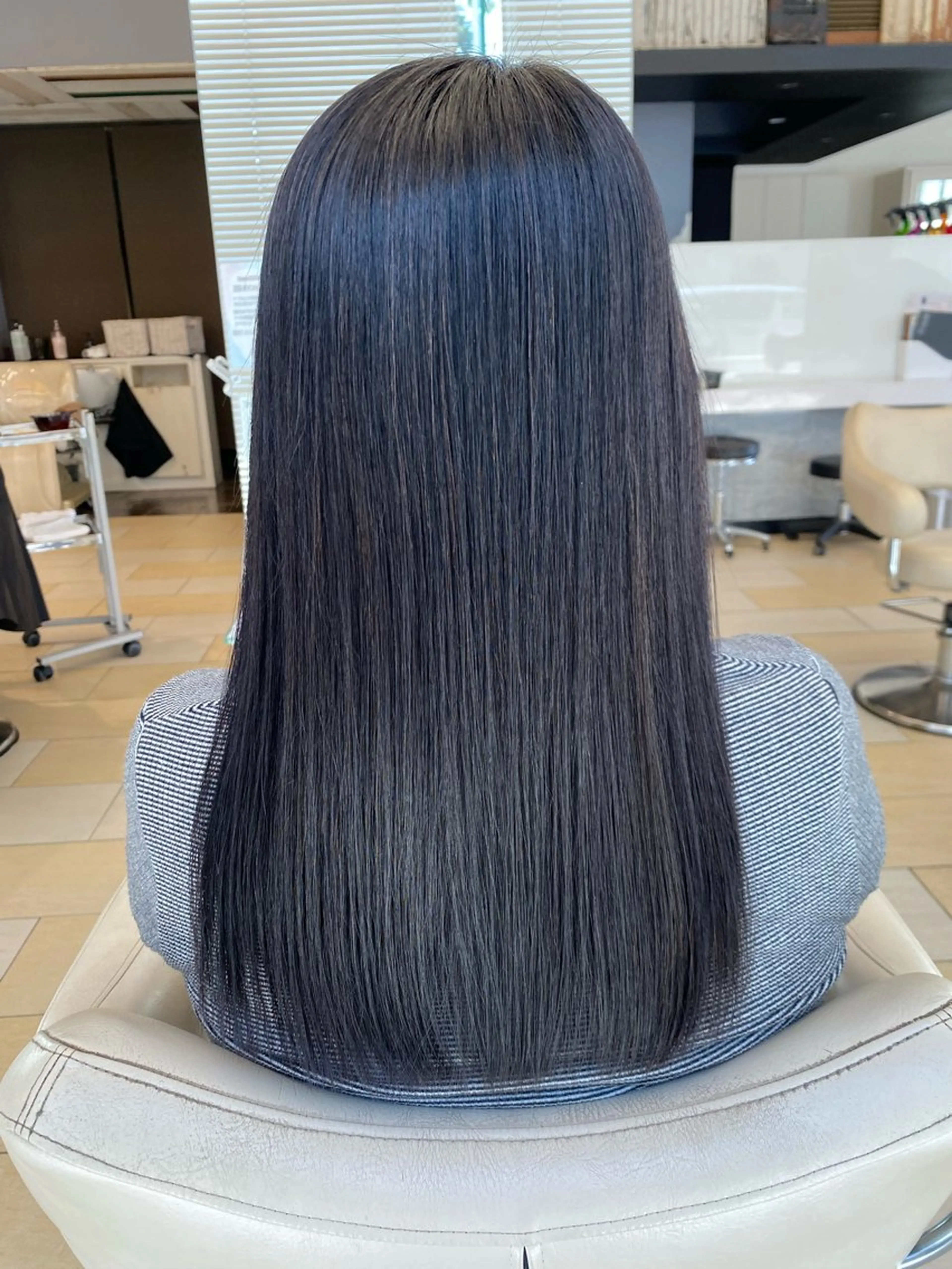 セミロング 縮毛矯正 カット 縮毛矯正 トリートメント 牧 ゆりか𓋈のヘアスタイル