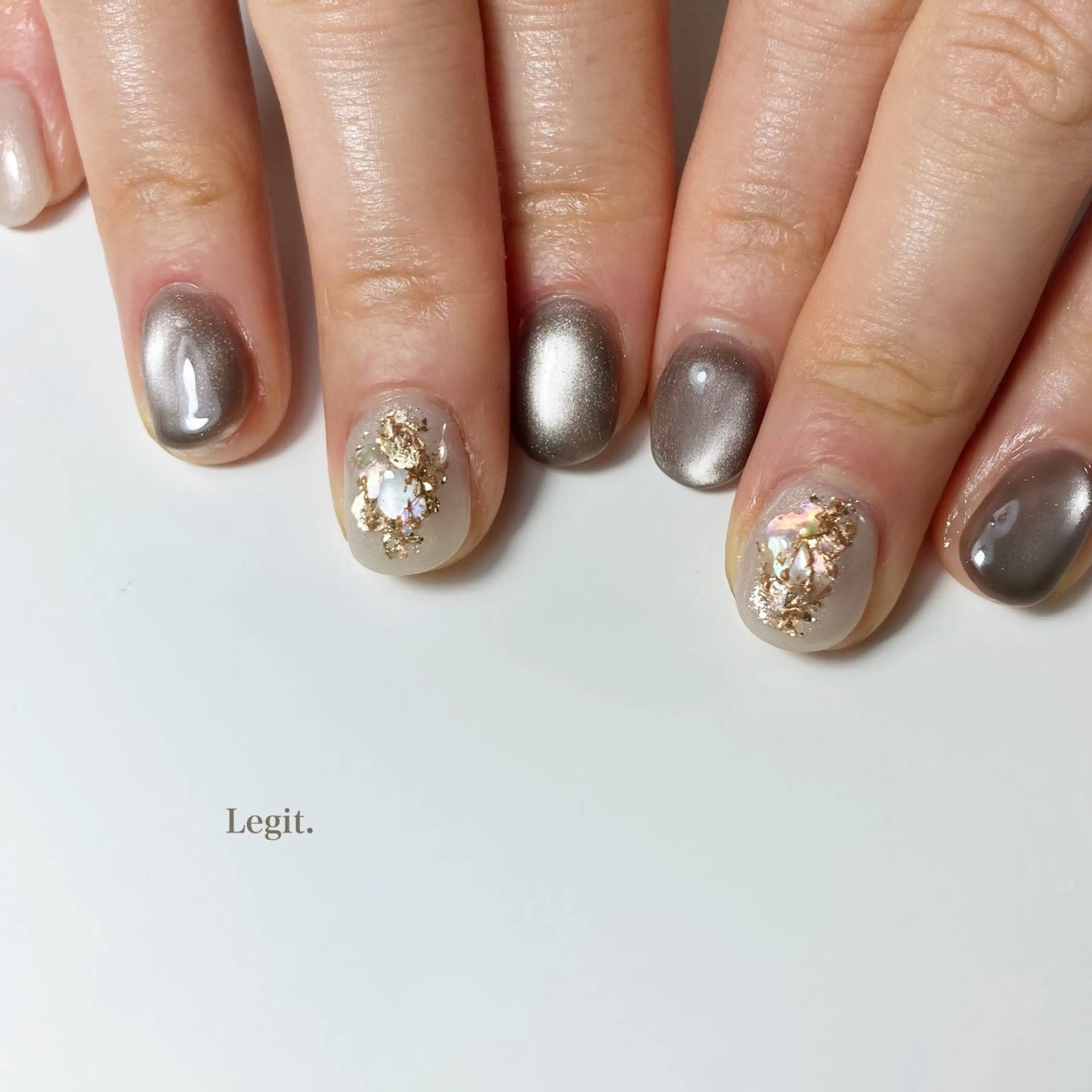 ネイル Legit nail salonのネイルデザイン