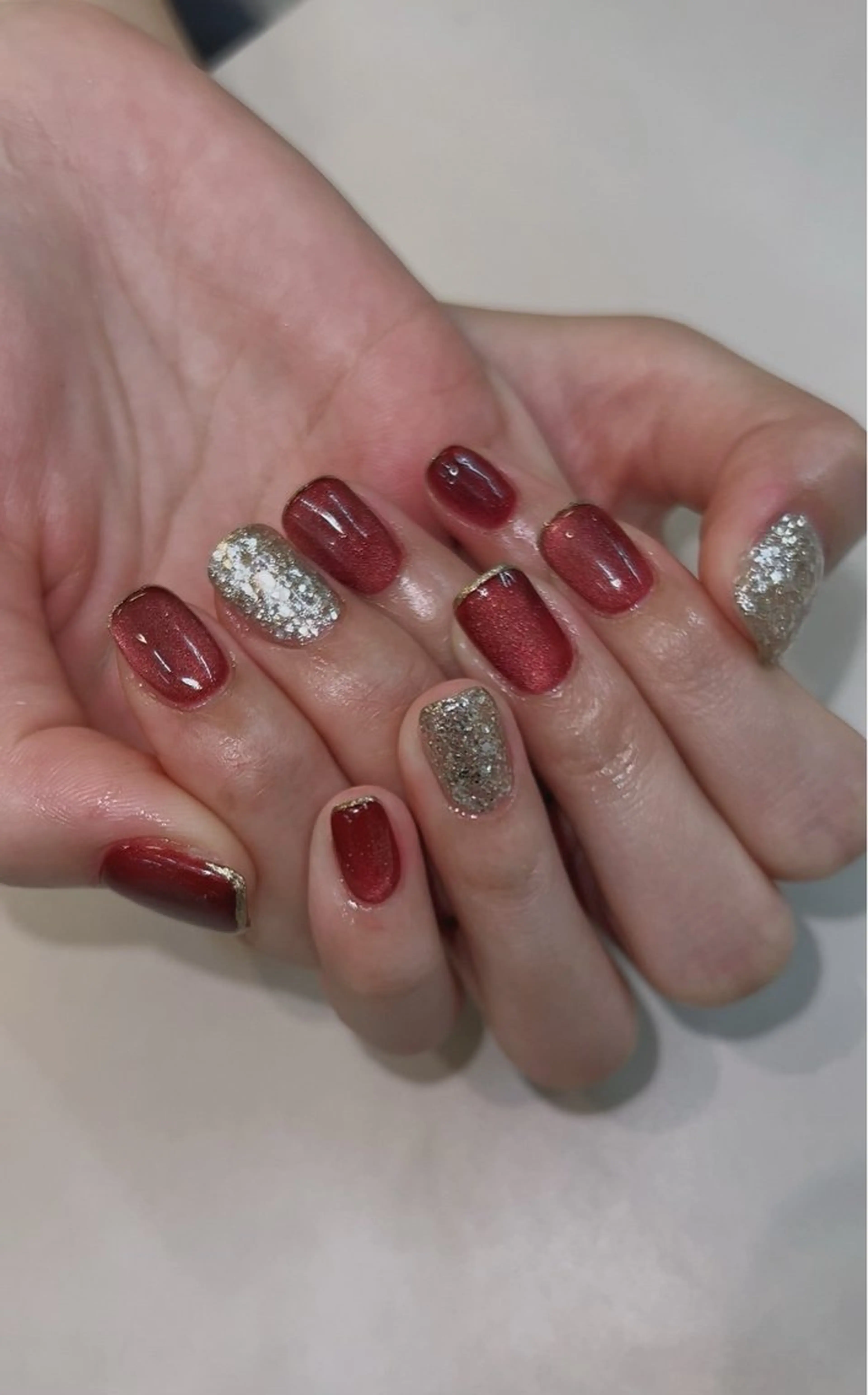 ネイル 長さ出し フットネイル ジェルネイル ゴールド ラメ(グリッター) chipie_ momiのネイルデザイン