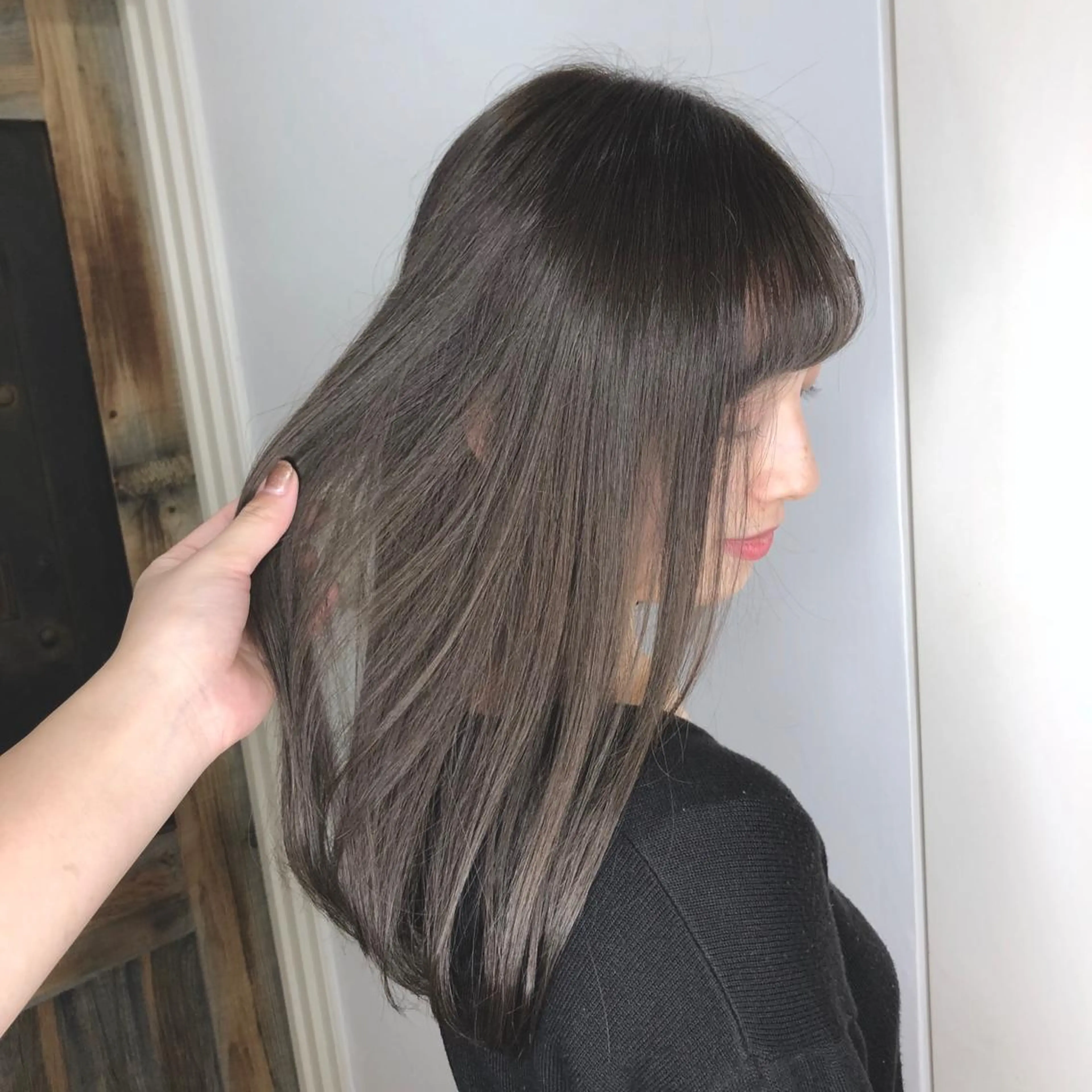 レイヤーカットorミディアムカット➕カラー➕髪質改善トリートメント※注意事項をよくお読み下さい。予約リクエストにて受付◎の写真