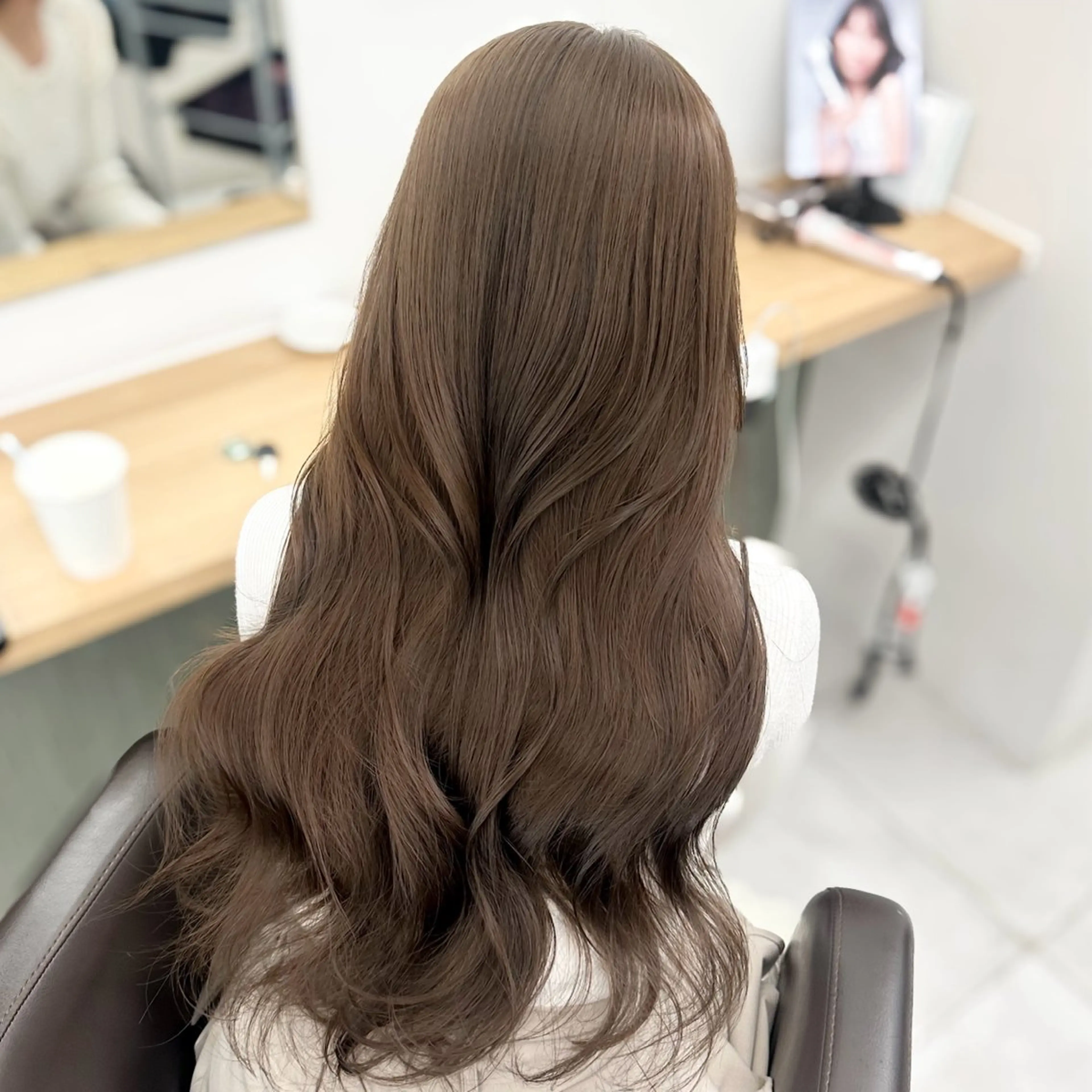 ロング カラー カット ヘアカラー トリートメント ブリーチなし/レイヤ ー特化🌈Tommyのヘアスタイル