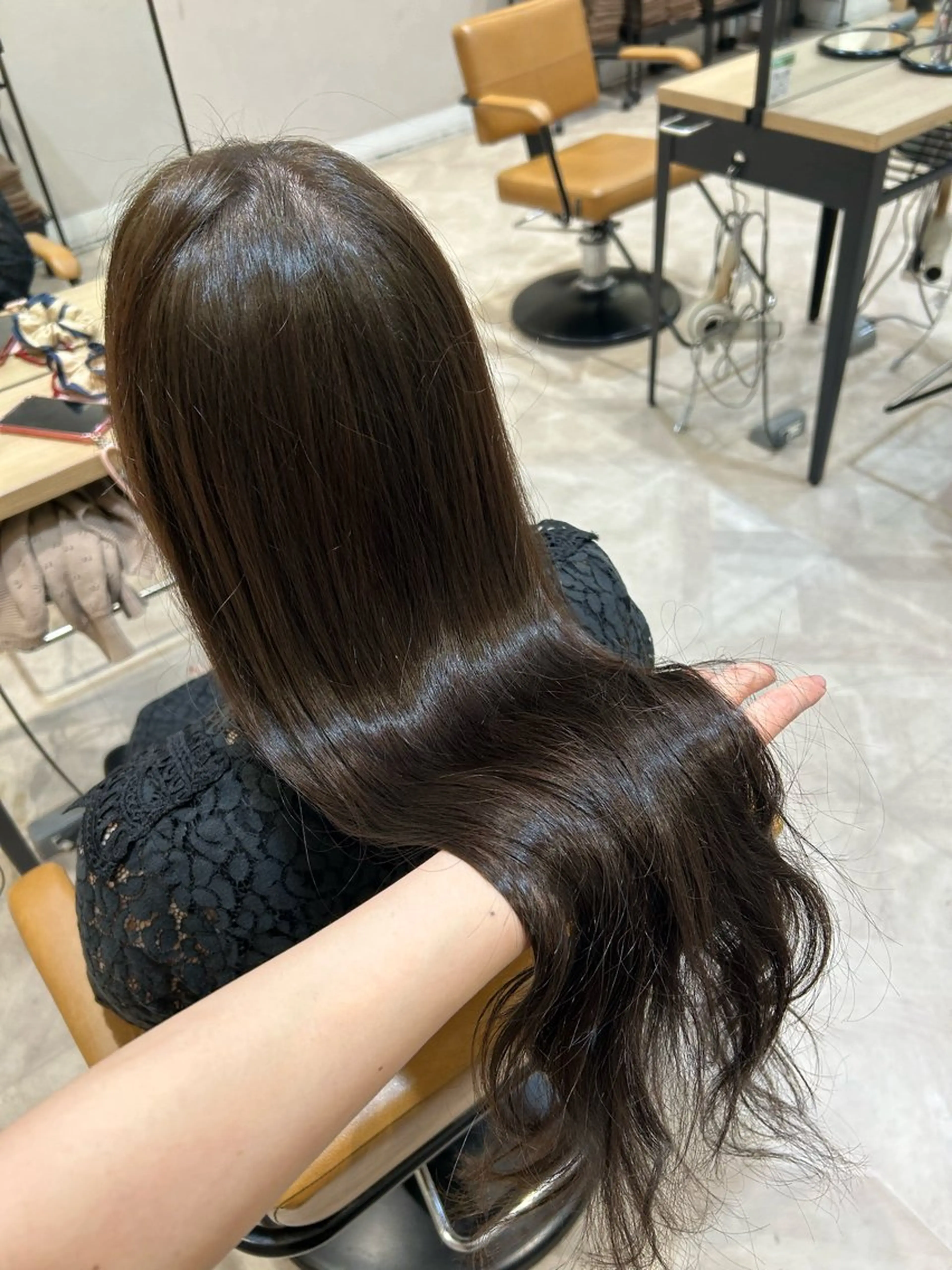 ロング カラー ヘアカラー 小川 ルミナのヘアスタイル