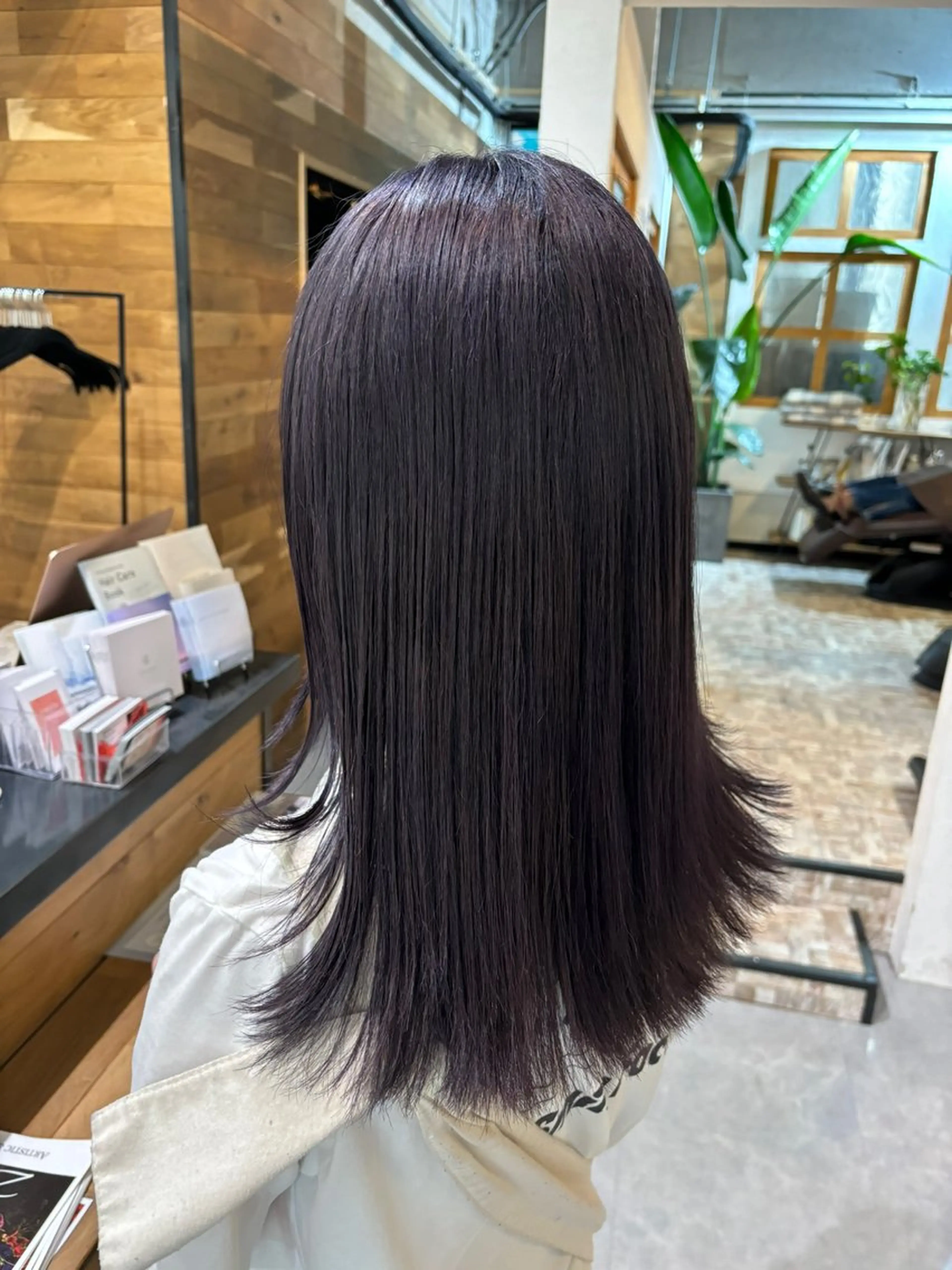 ロング カラー 高梨 菜々のヘアスタイル