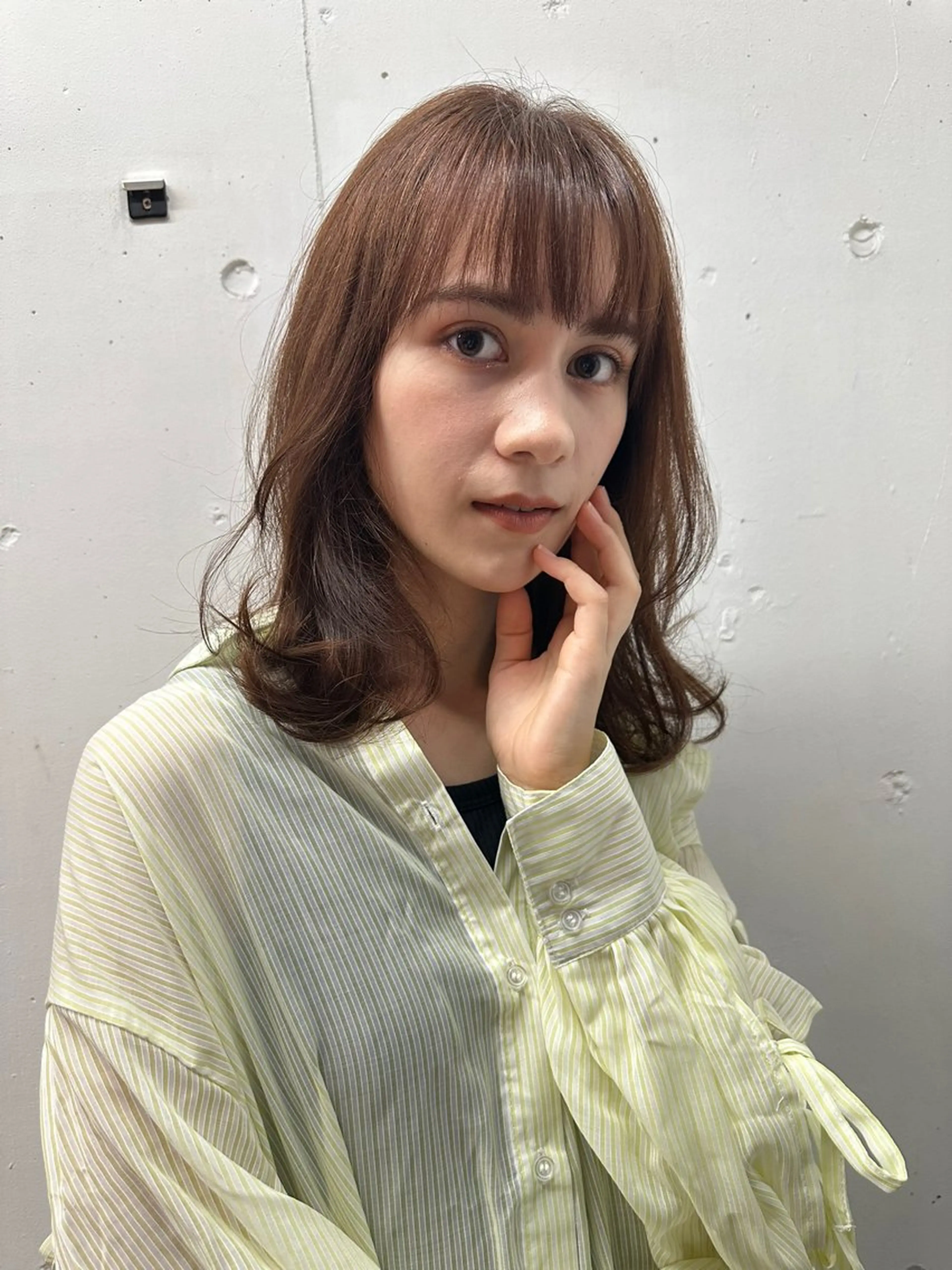 ミディアム 新井 昌幸のヘアスタイル