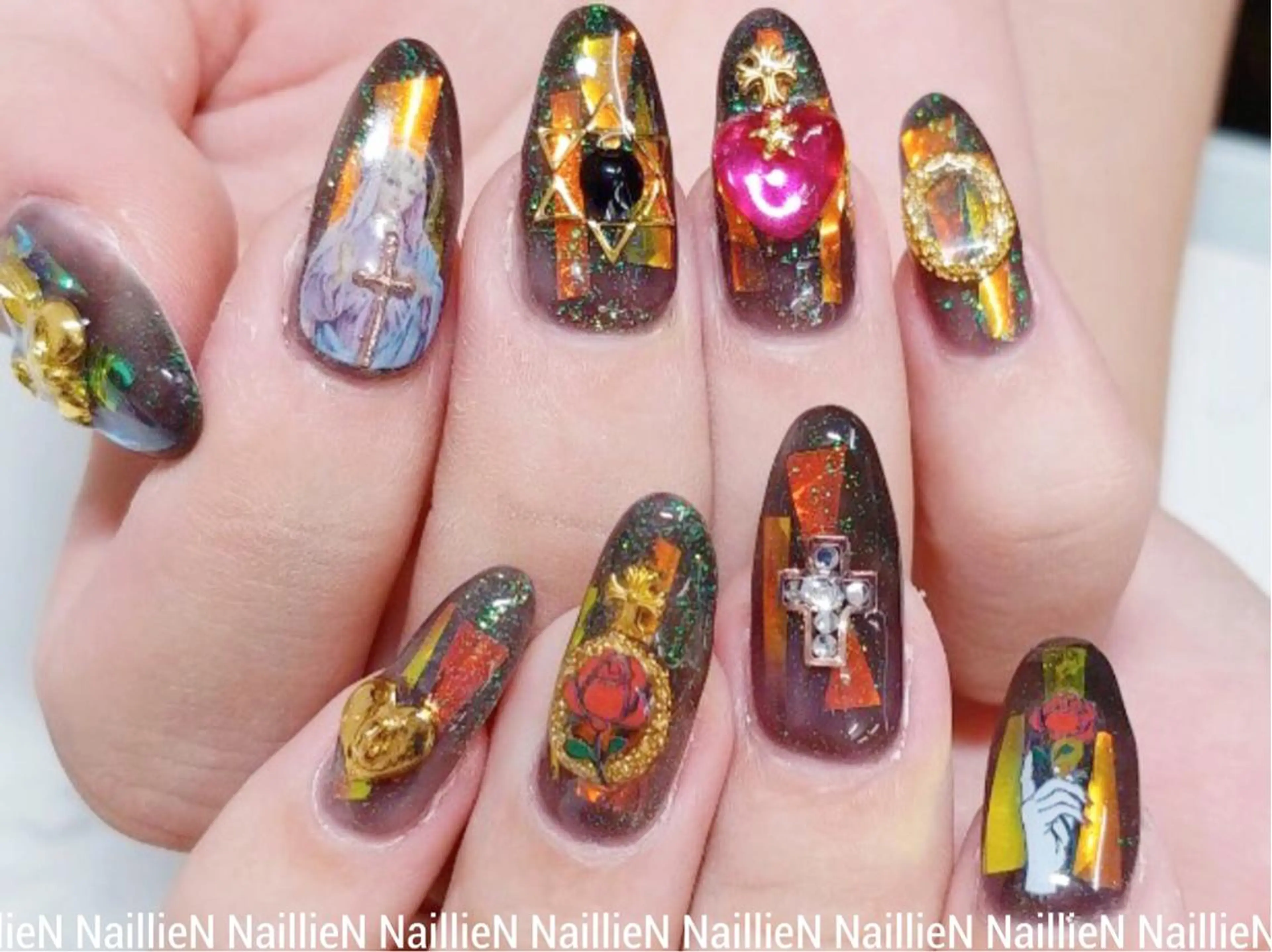 ネイル 持ち込み Nail lieNのネイルデザイン