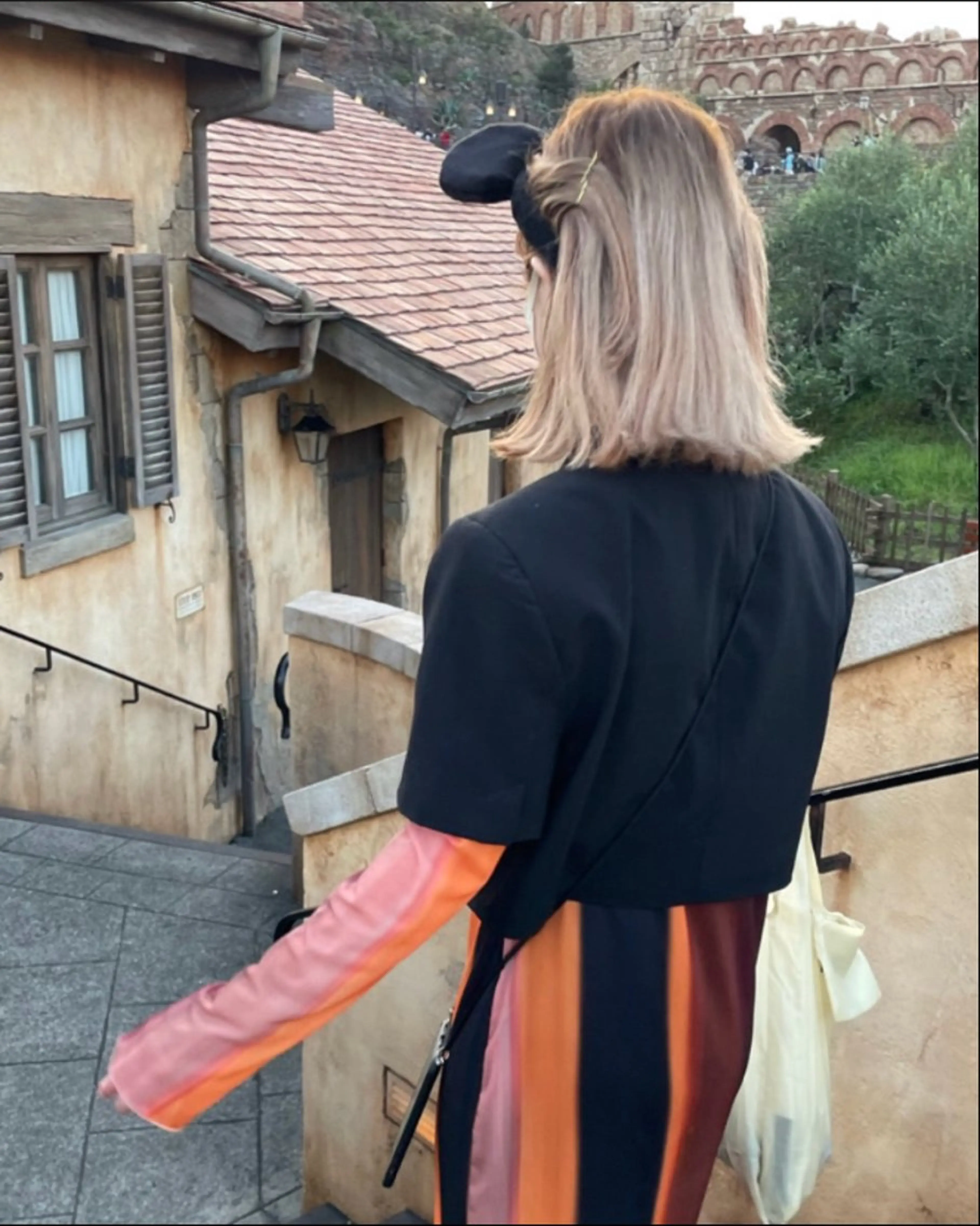 ミディアム ヘアカラー ボブ/ハイトーン REINAのヘアスタイル