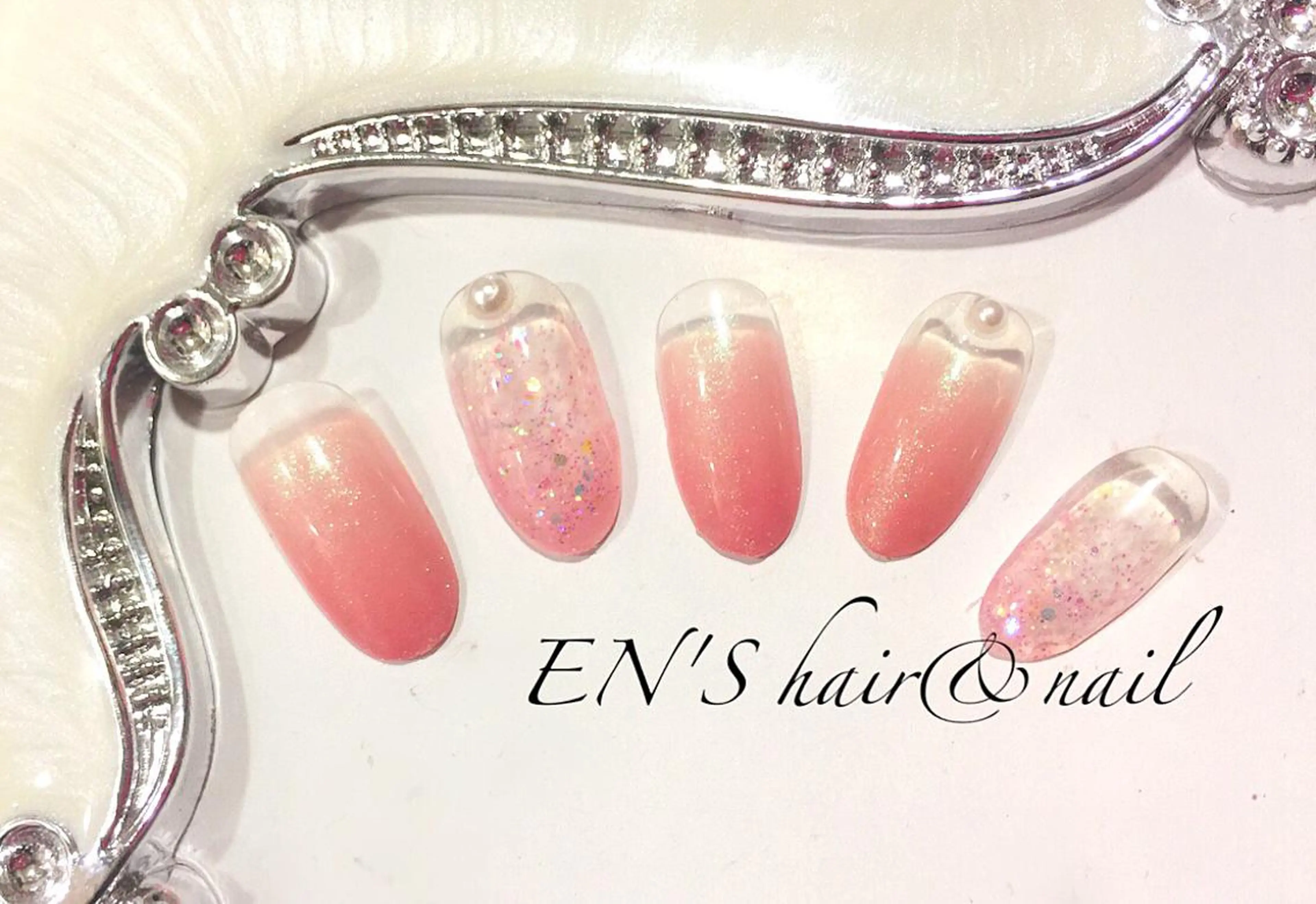 ネイル ラメ(グリッター) ピンク フルリール 【プライベートサロンのネイルデザイン