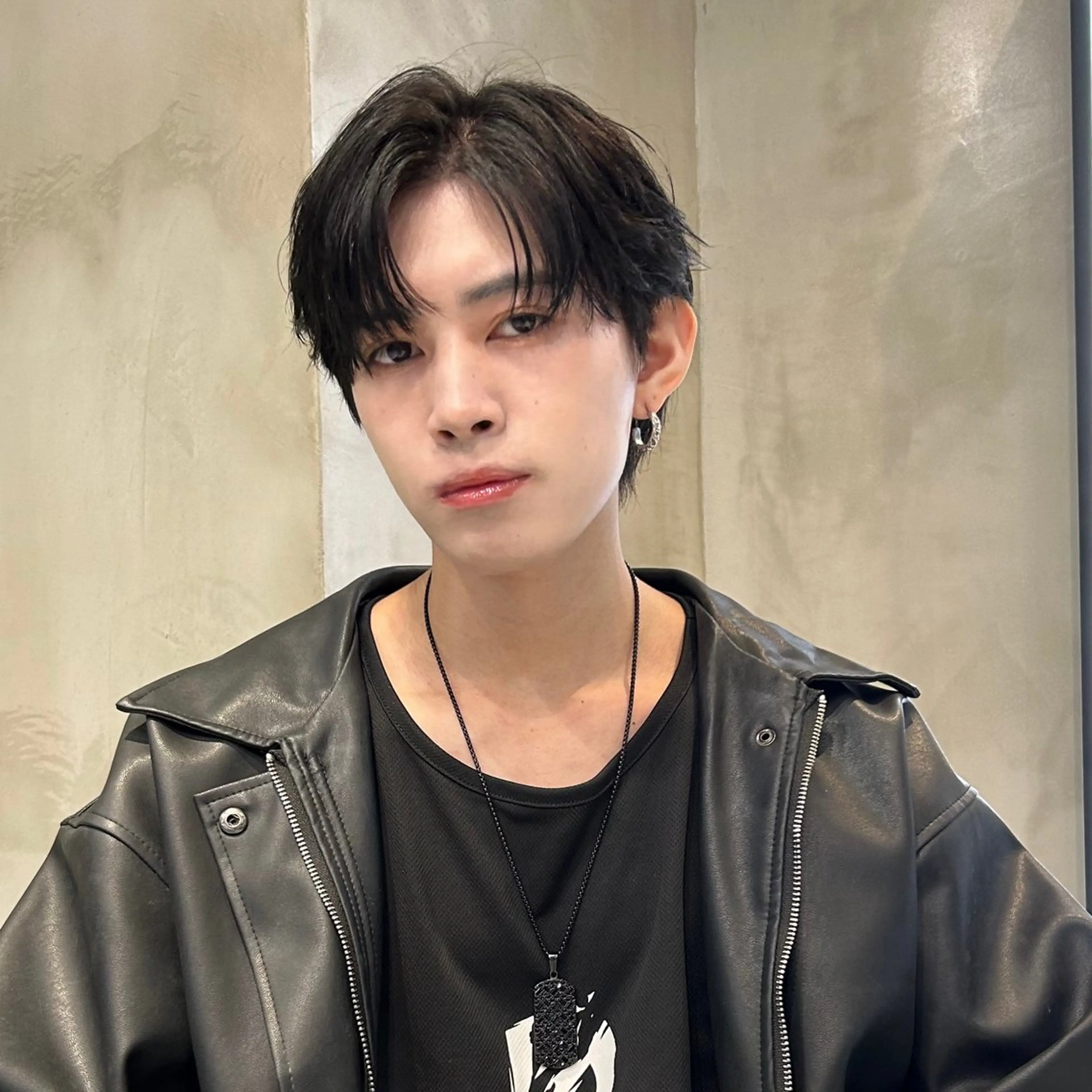 ショート パーマ メンズ カット パーマ 岡田大志🇰🇷 中/韓メンズヘアのヘアスタイル