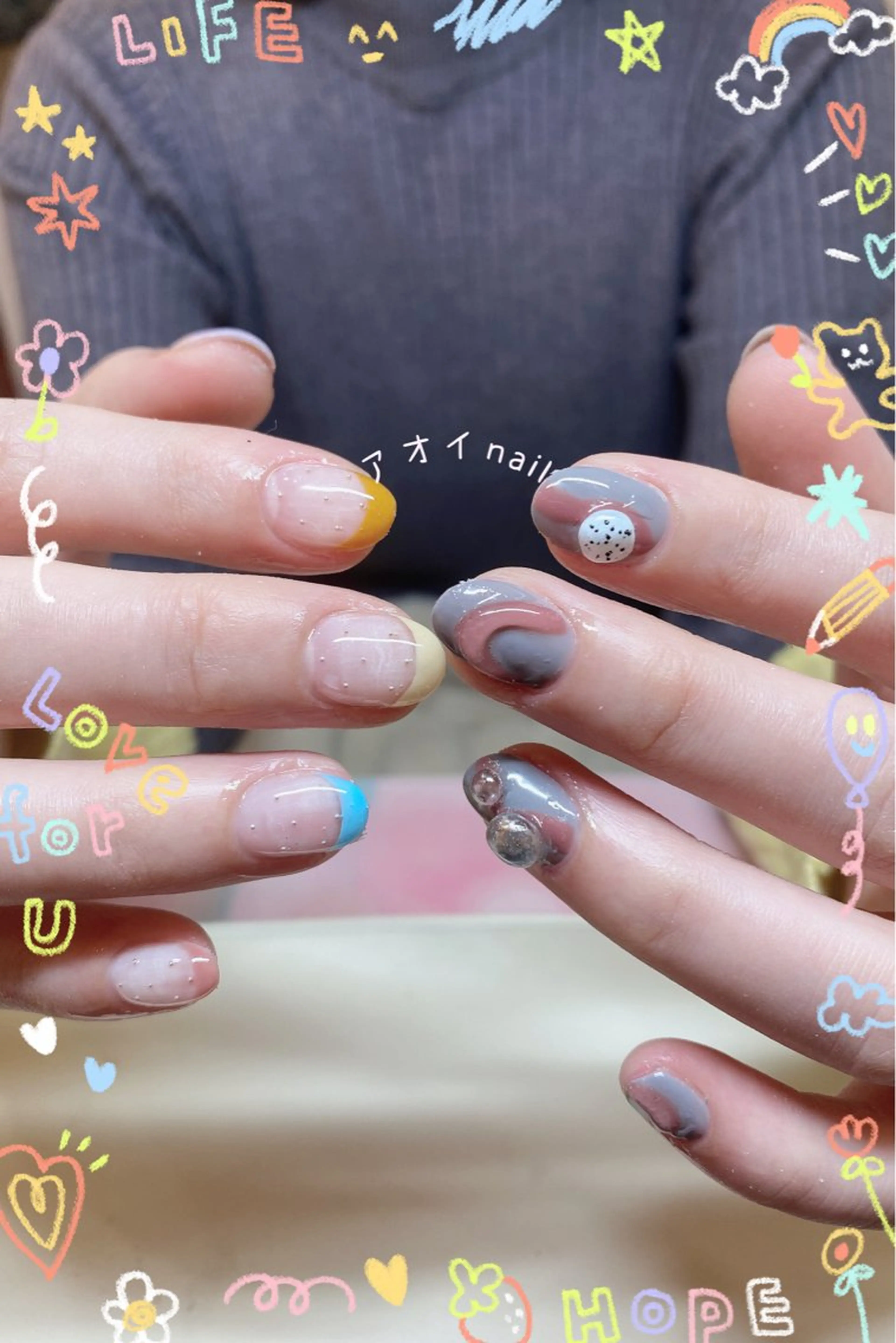 ネイル LEDアイラッシュ ∩_∩アオイのマツエク・マツパデザイン