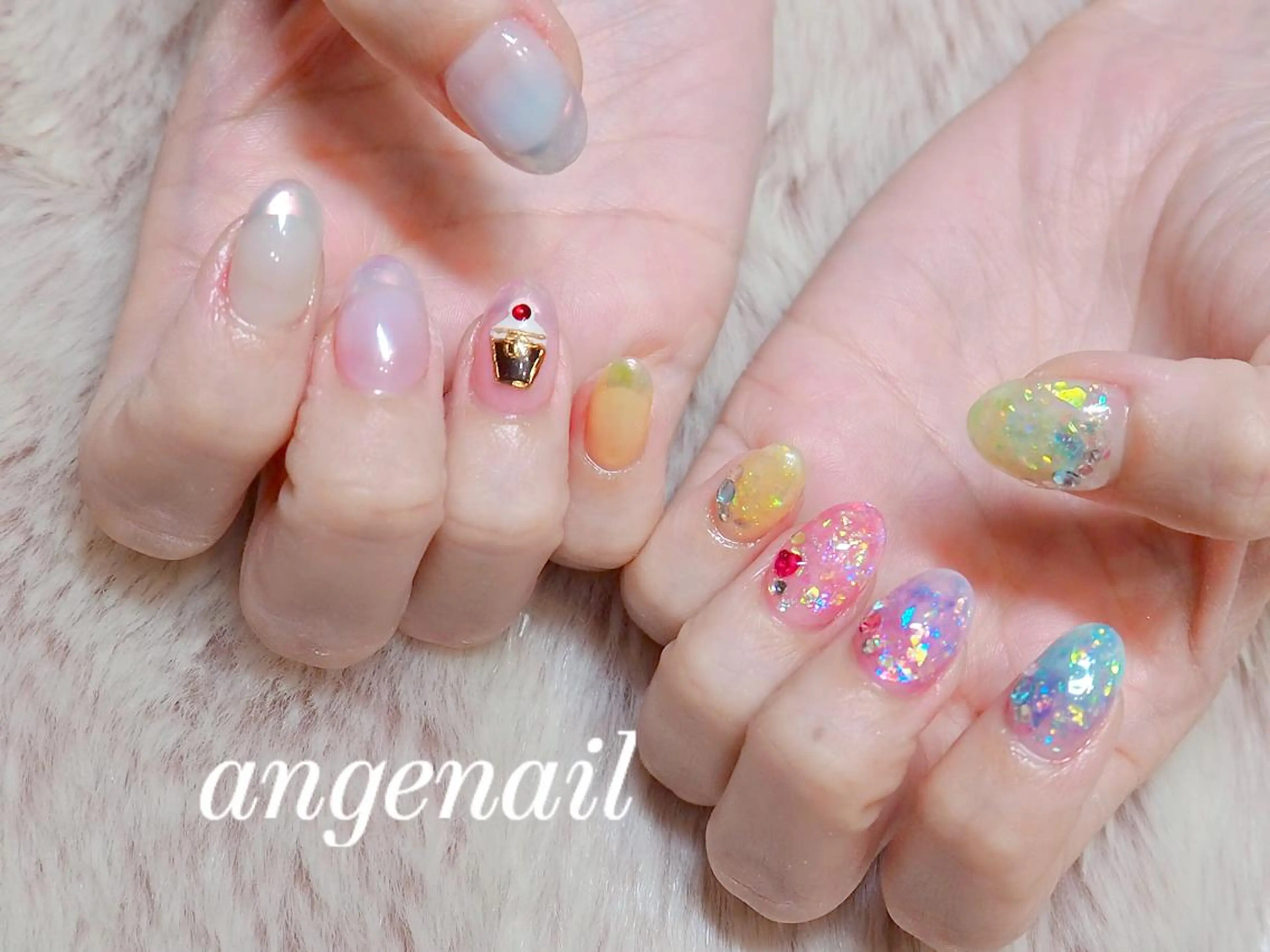 ネイル ハンドネイル オーナーネイリスト MAKIのネイルデザイン