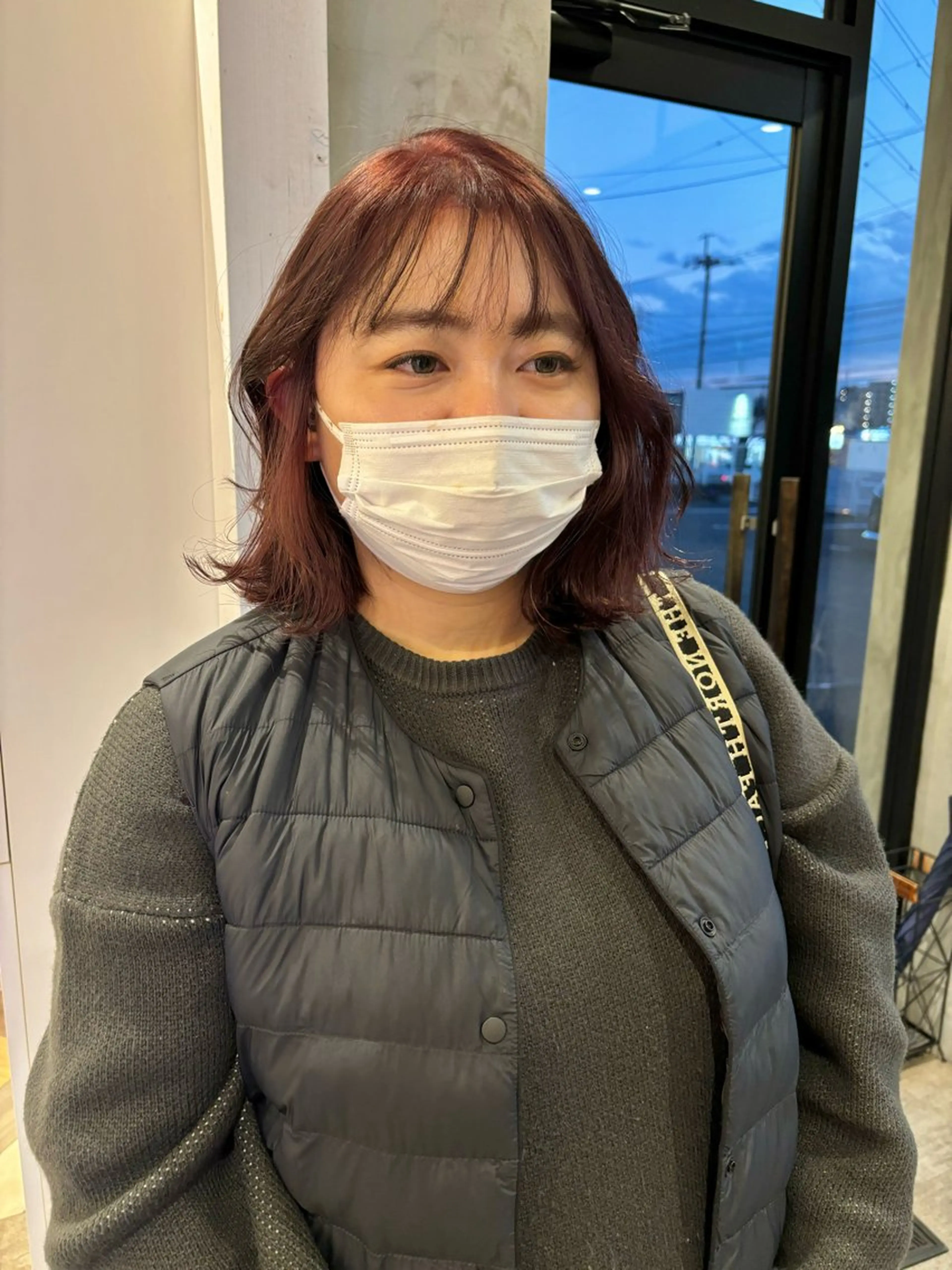 ミディアム カラー mata-L23 かのんのヘアスタイル