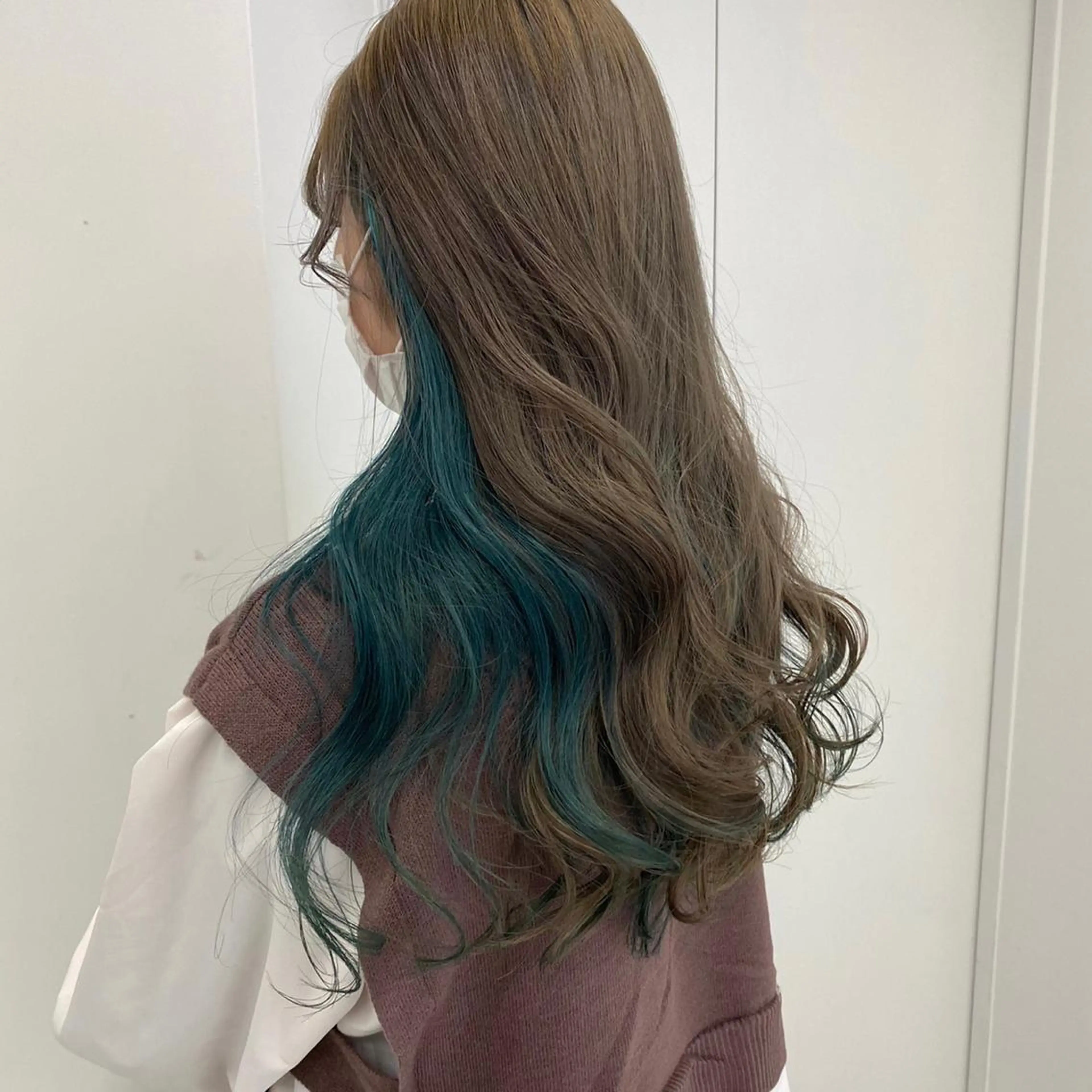 ロング カラー レイヤーカットモデル 募集中　ukaのヘアスタイル