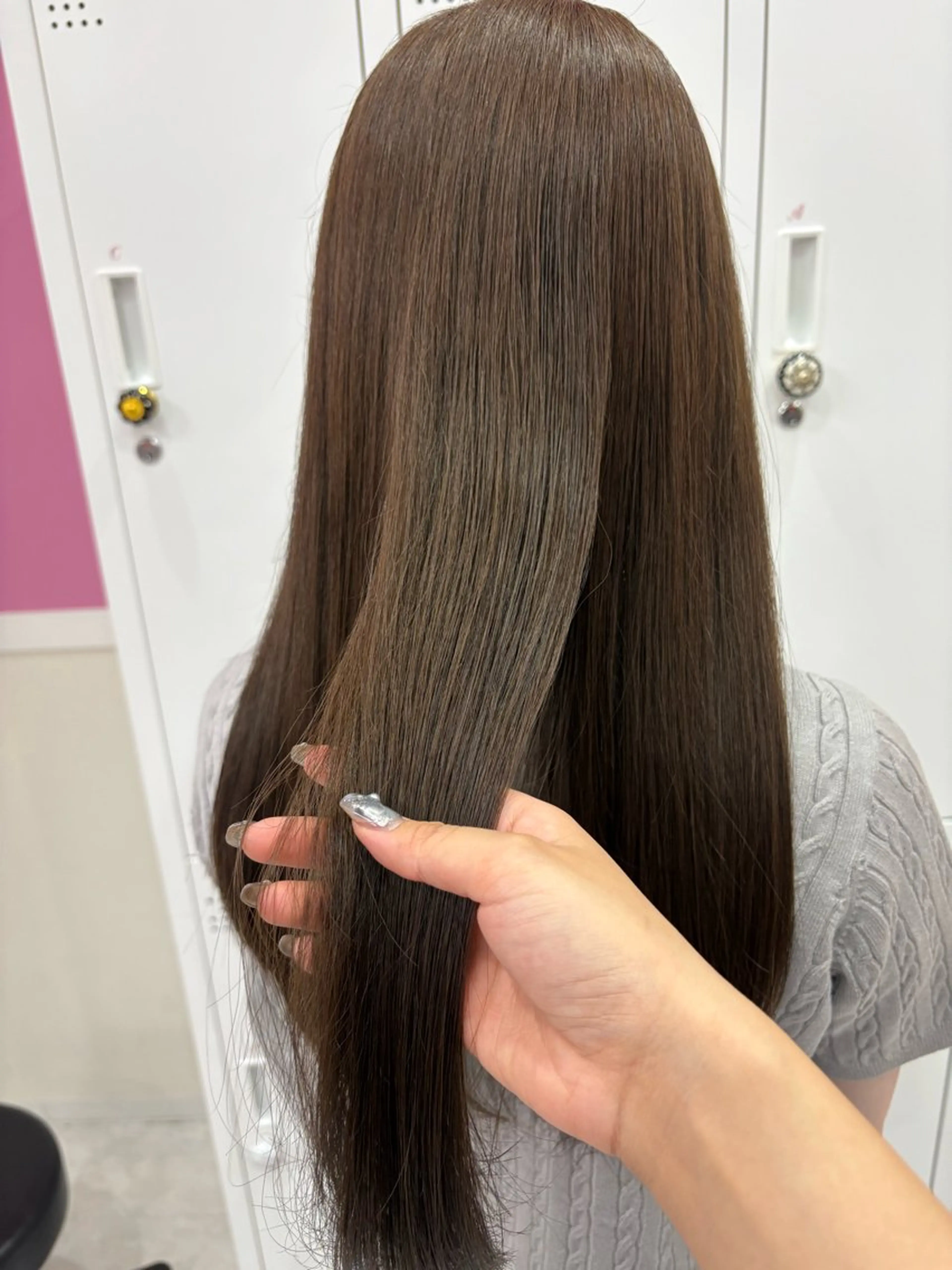 ロング カラー ブラウンカラー 透明感カラー Hirona 縮毛矯正/髪質改善のヘアスタイル