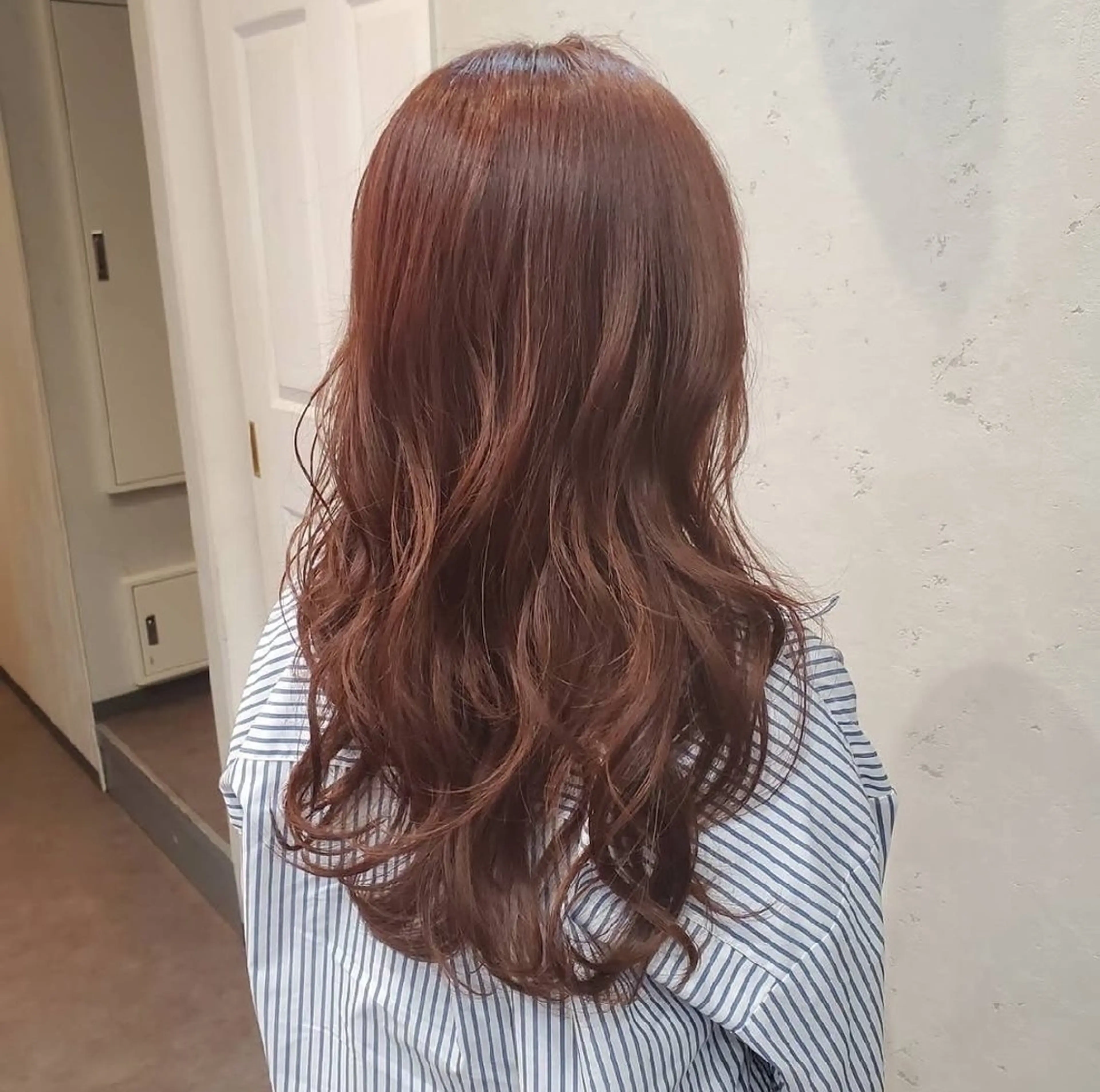 カラー ロング ブリーチ ブリーチなしカラー オレンジ ピンクカラー カット ヘアカラー トリートメント 大人女性の救世主💫 溝の口/岡部彩夏のヘアスタイル