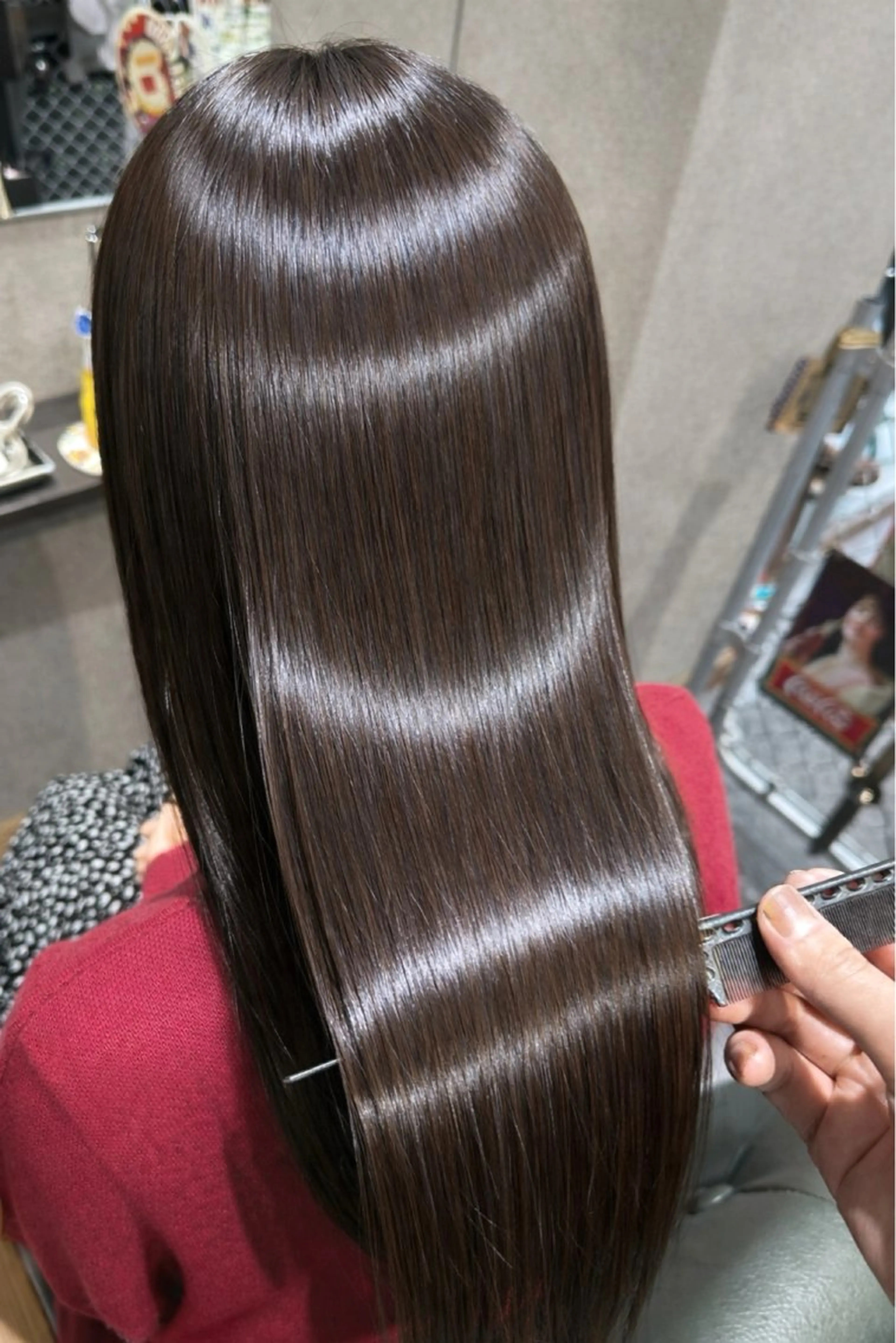 セミロング セミロングパーマ 顔周りカット ハイライト 髪質改善 レイヤーカット カット トリートメント ravens デザインカラーのヘアスタイル