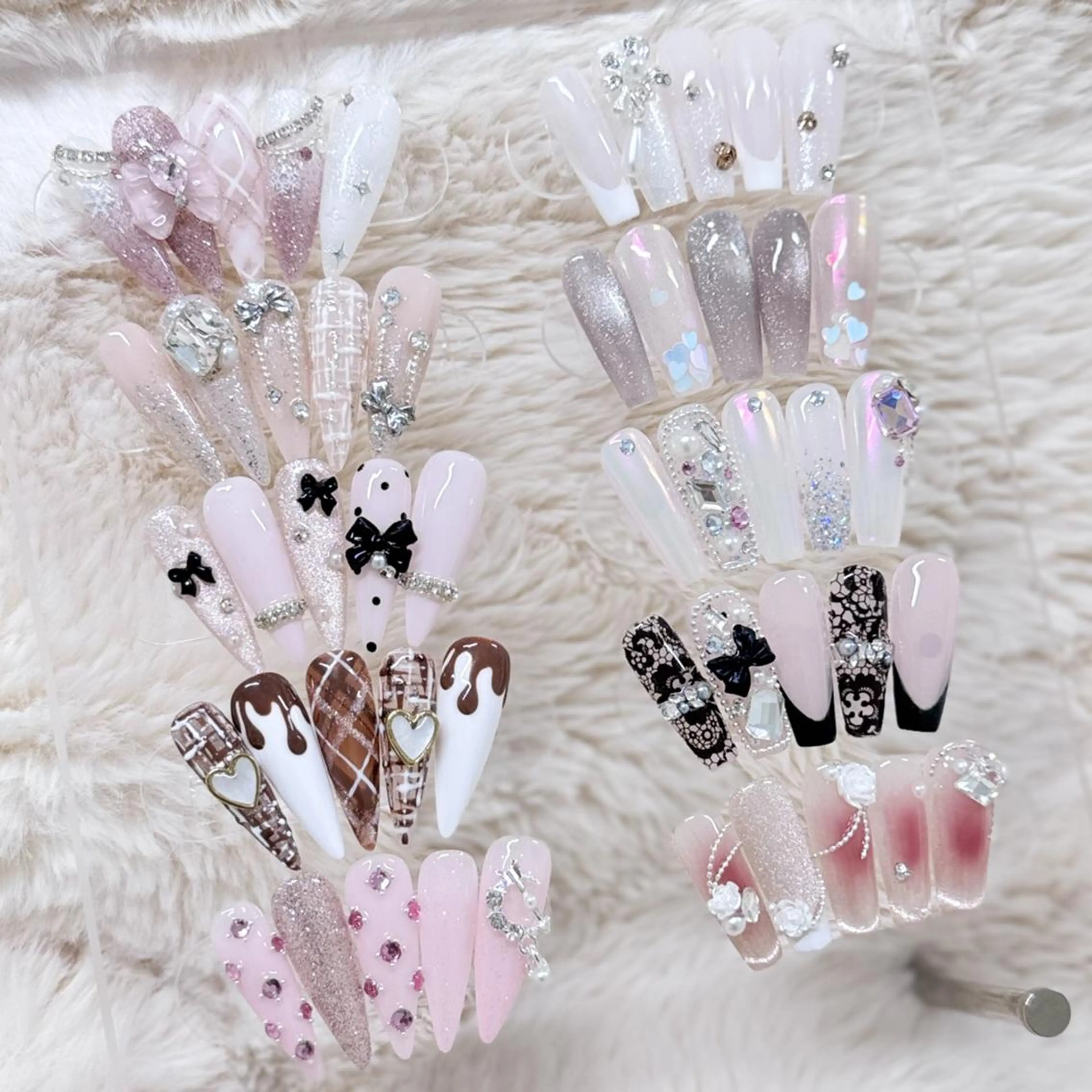 ネイル キラキラネイル バレンタイン Eyedor まつパ／眉毛専門店のマツエク・マツパデザイン