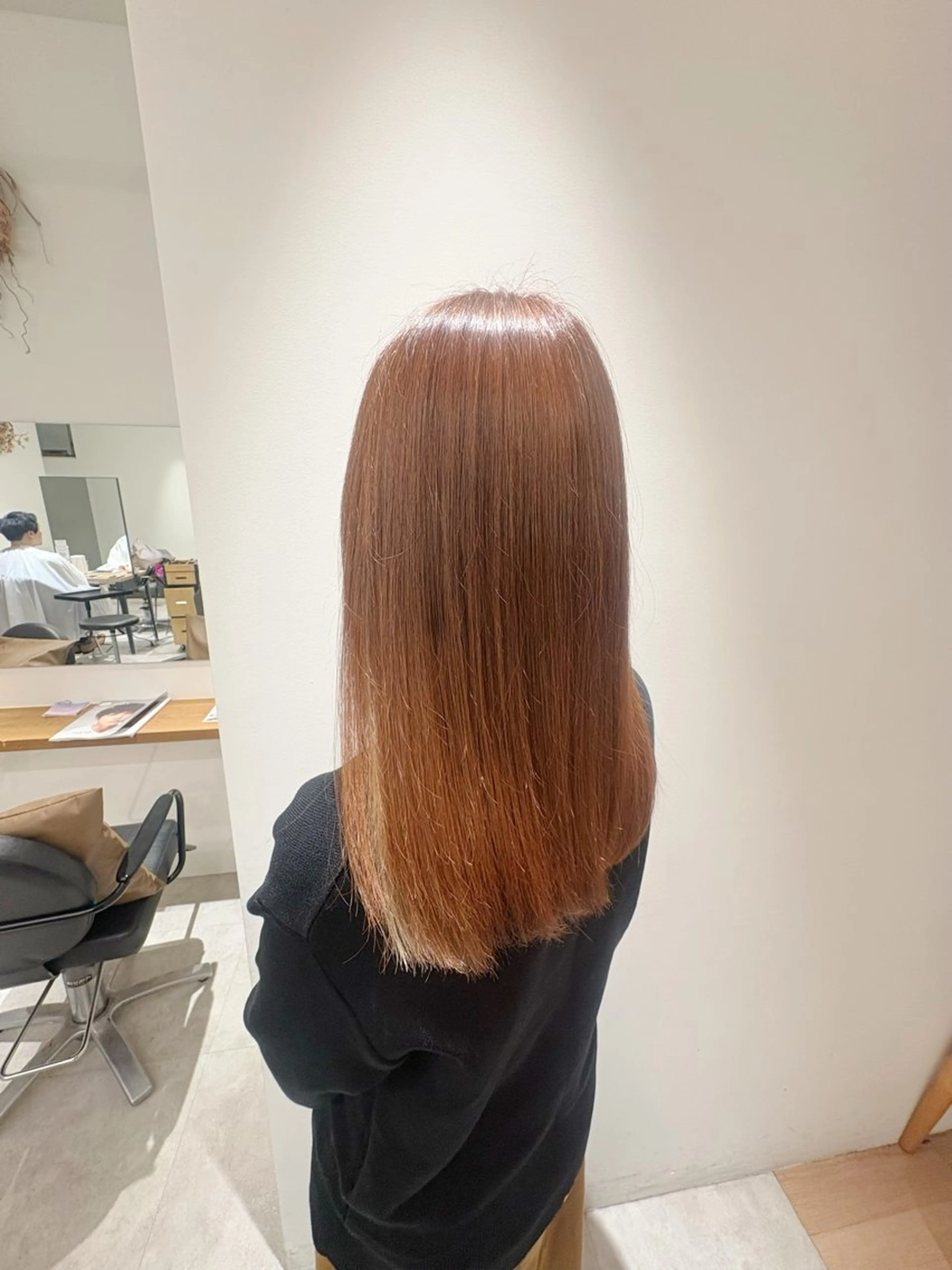 ロング カラー オレンジ ヘアカラー トヨダ シノ🐰🌸のヘアスタイル