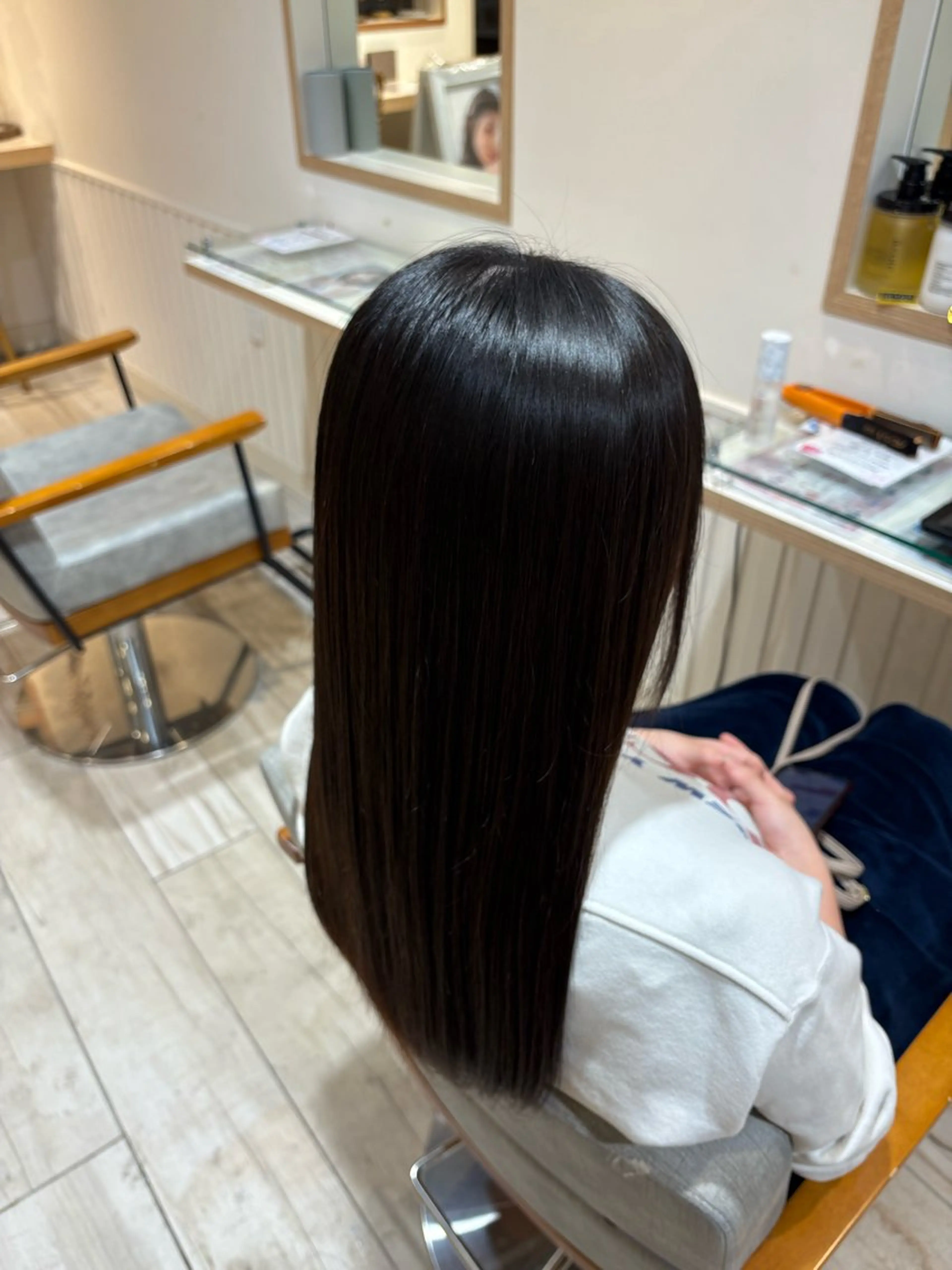 ロング カット 縮毛矯正 トリートメント メンズカット募集中 🌷🫧森山彩音のヘアスタイル