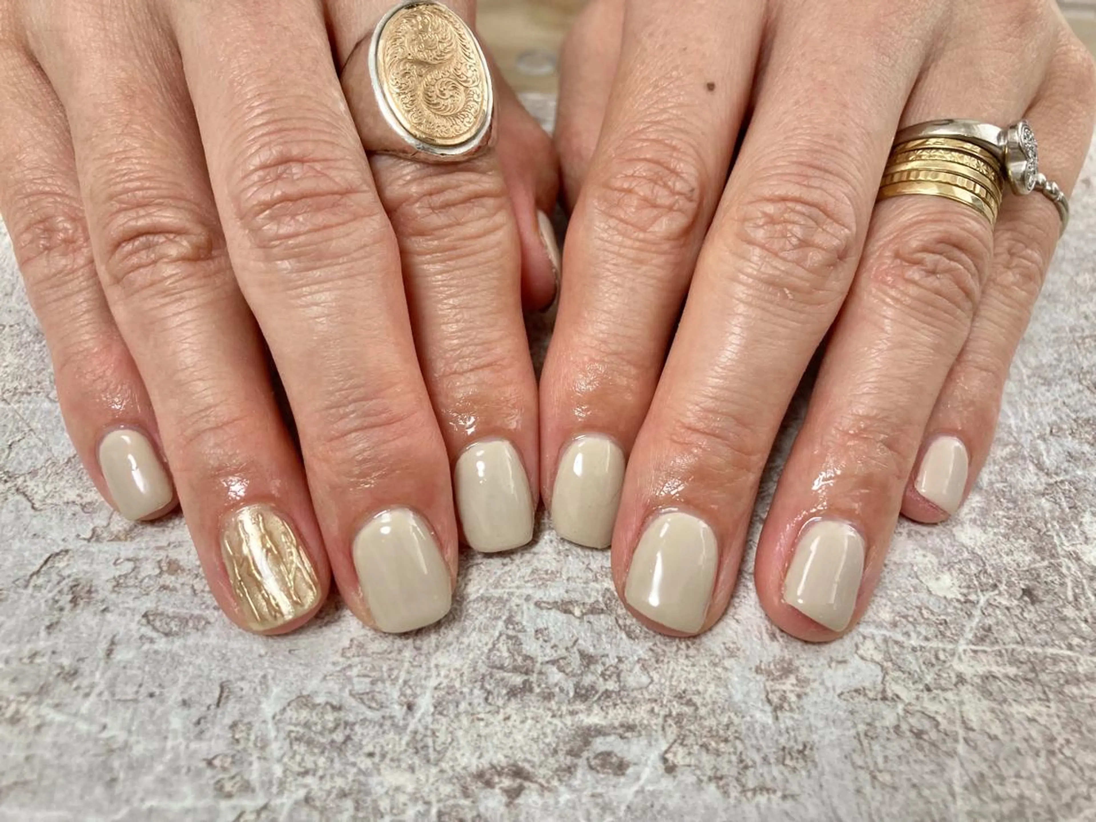 ネイル mogunail &blowのネイルデザイン