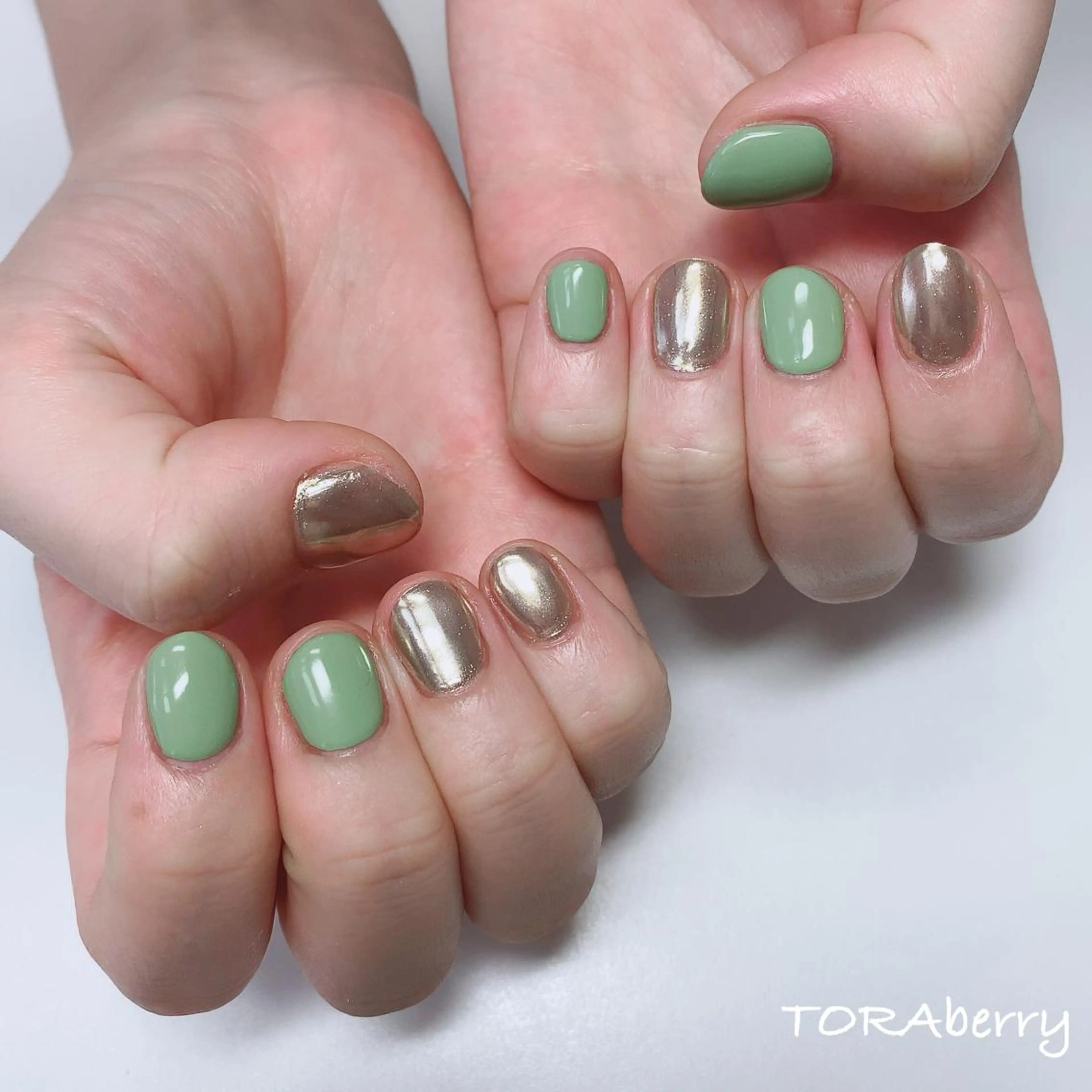 ネイル ネイリスト なつみのネイルデザイン