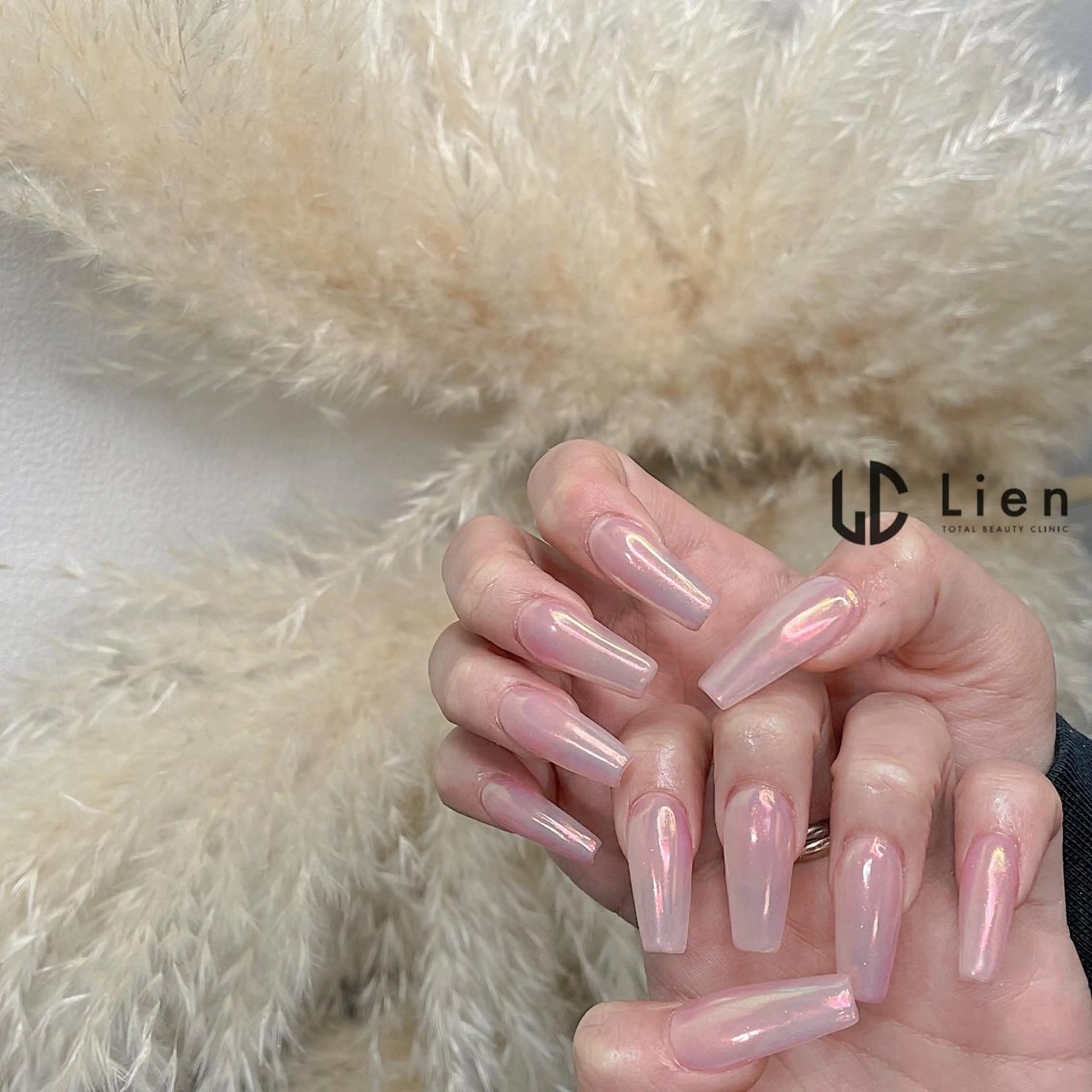 ネイル ミラーネイル 山田 真里のネイルデザイン