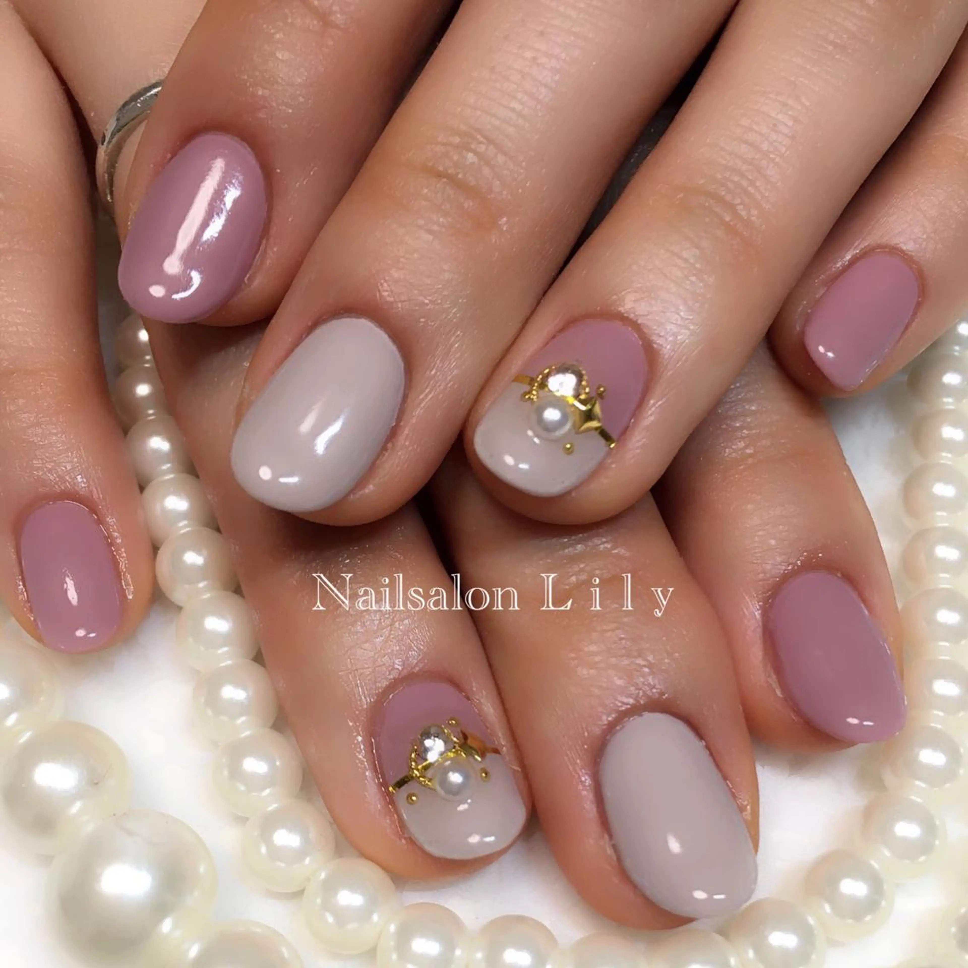 ネイル ゴージャス Lily*nail 🌻Mii🌻のネイルデザイン