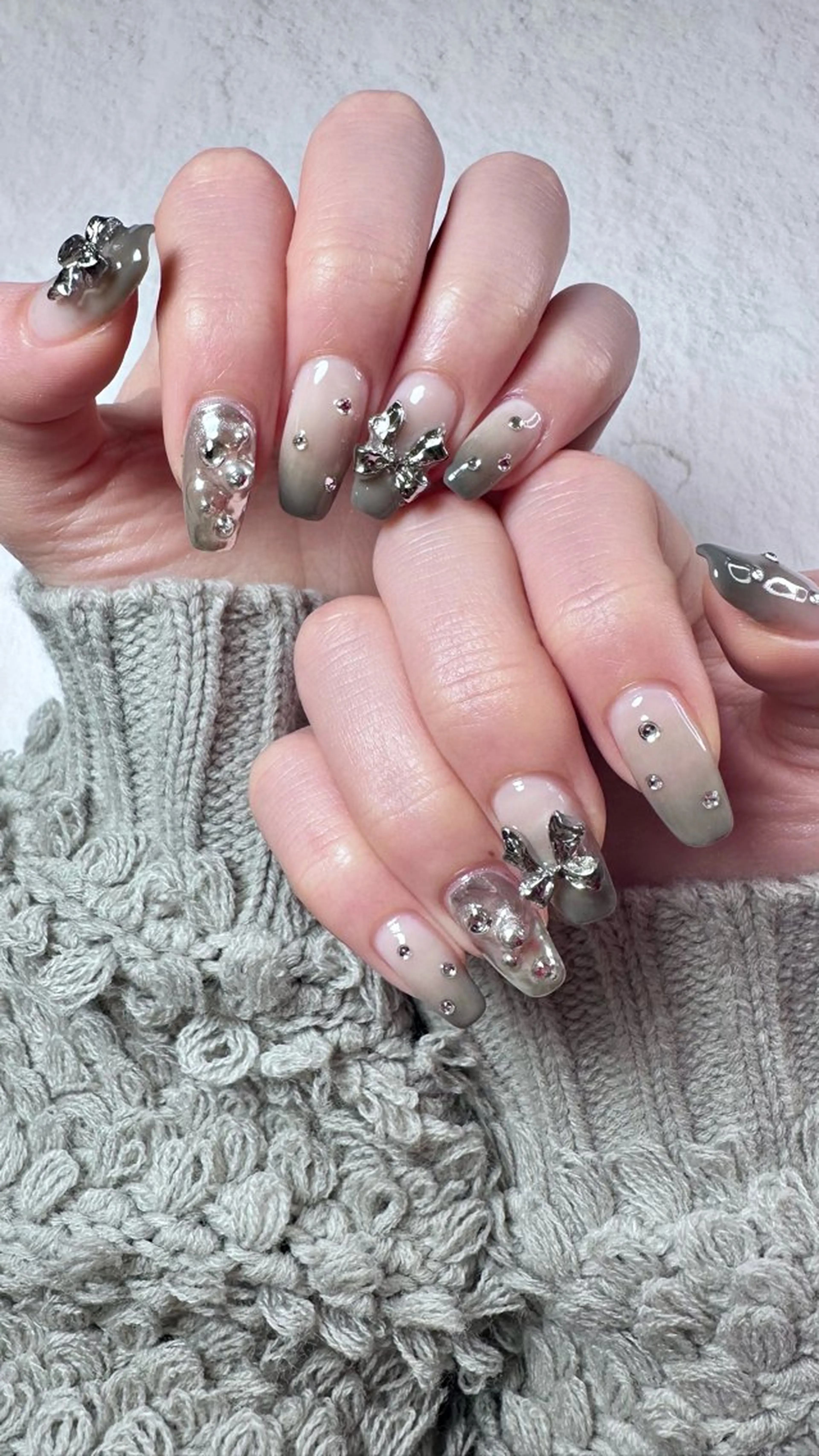 ネイル ニュアンスネイル ハンドネイル ハンドケア Atelier Ariのネイルデザイン