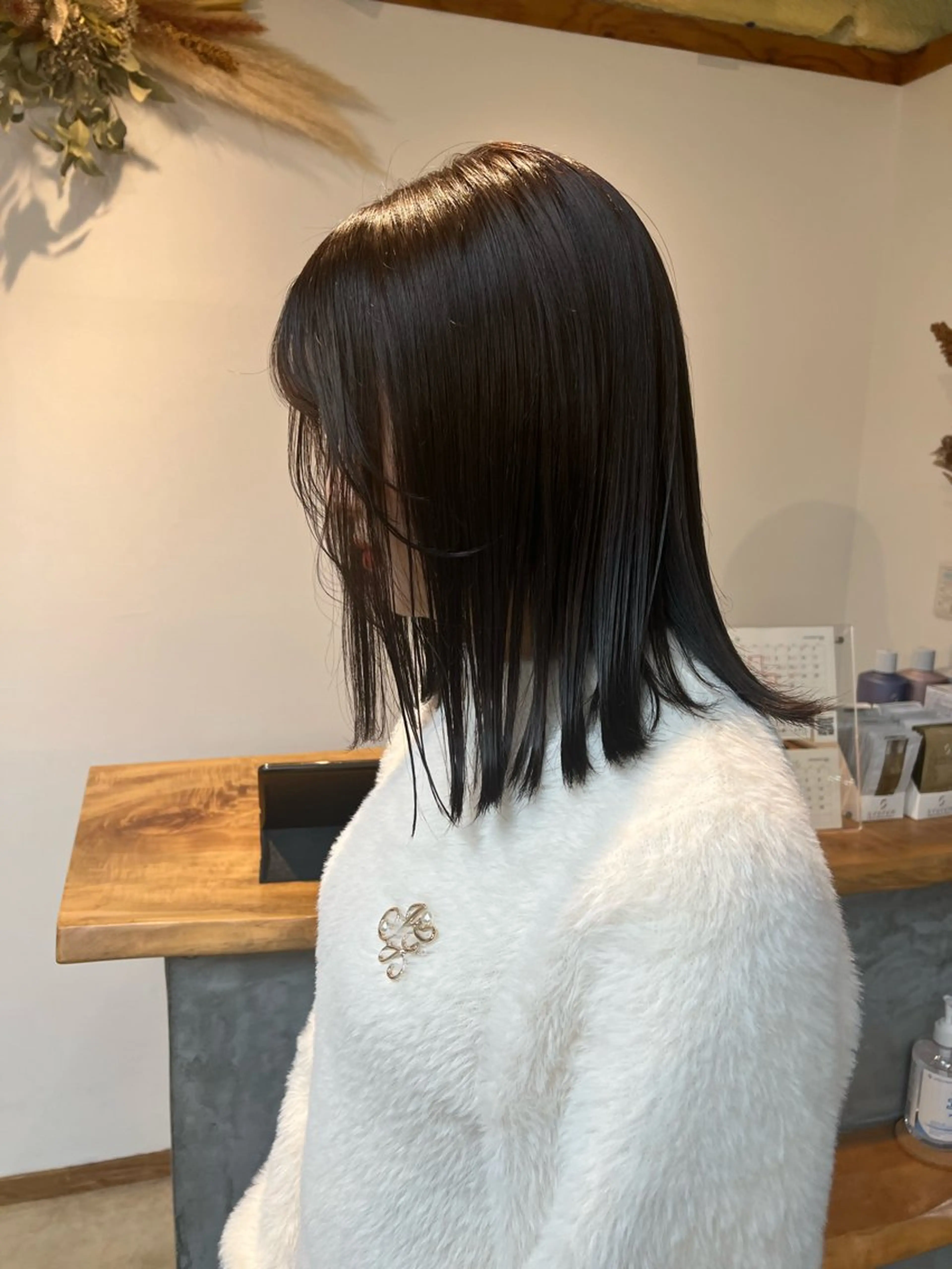 ミディアム トリートメント 透明感カラー🫧 高田李胡のヘアスタイル