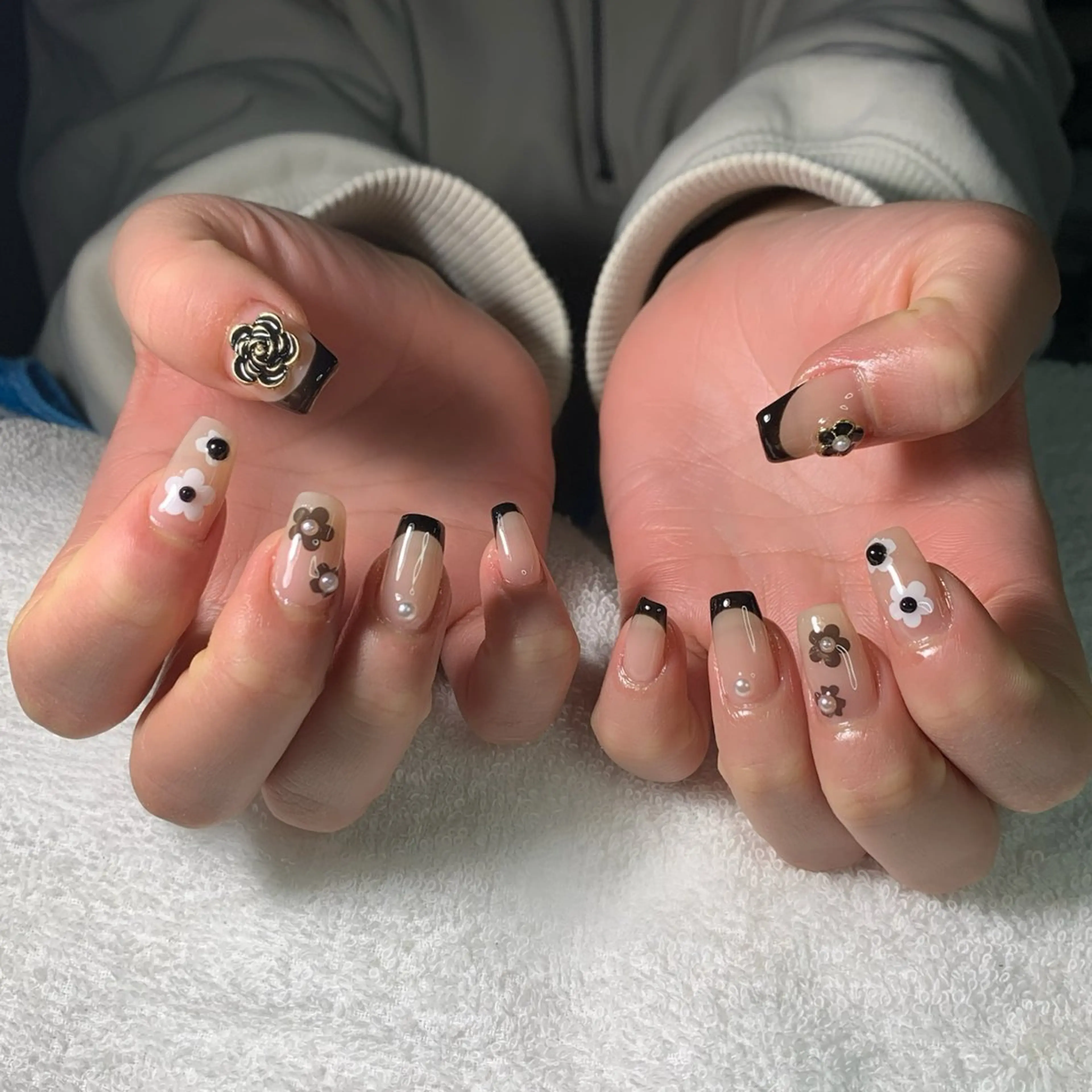 ネイル ハンドネイル フットネイル MHR nailのネイルデザイン