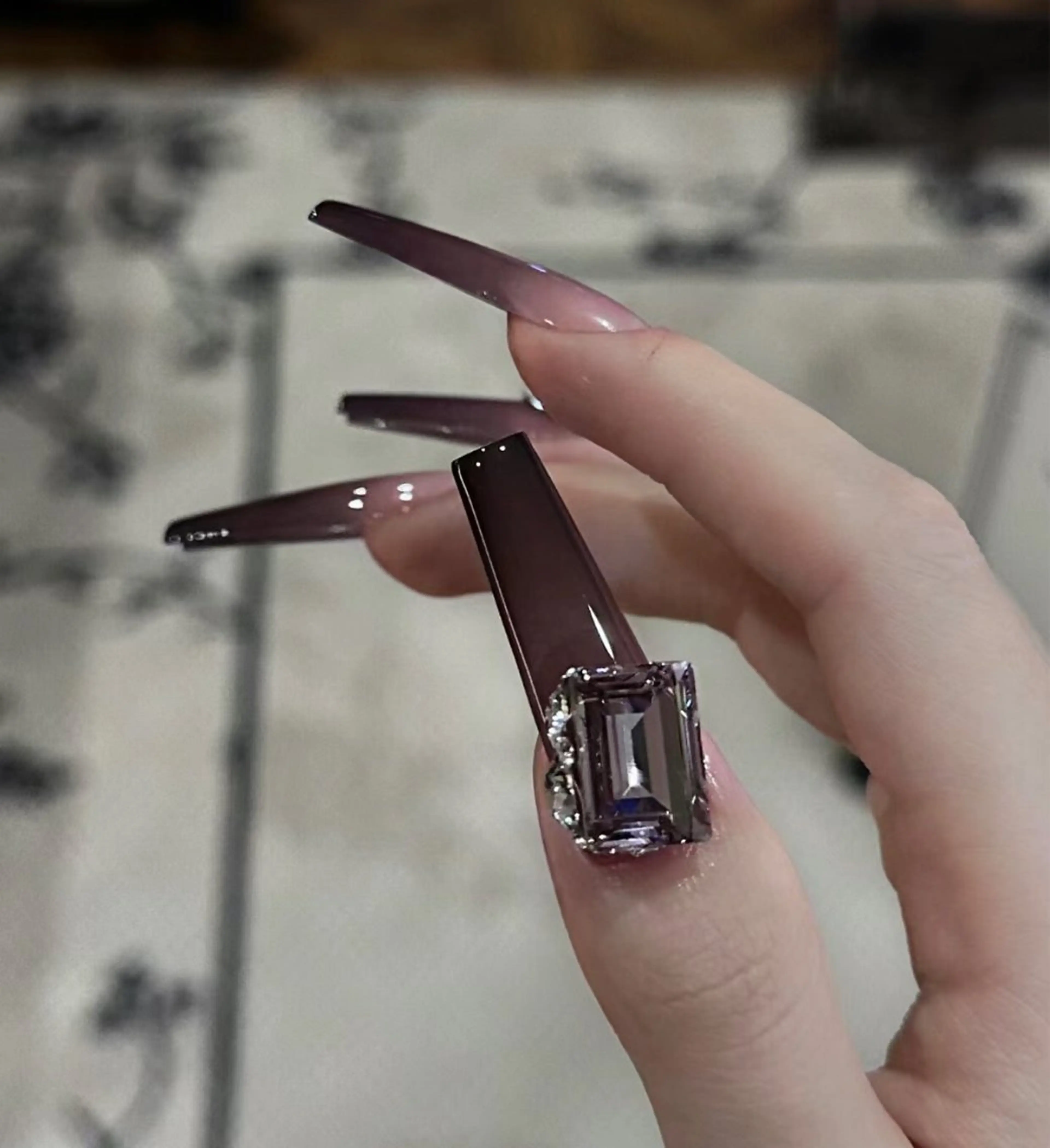 ネイル リボン、ガーリー パーツ放題専門店のネイルデザイン