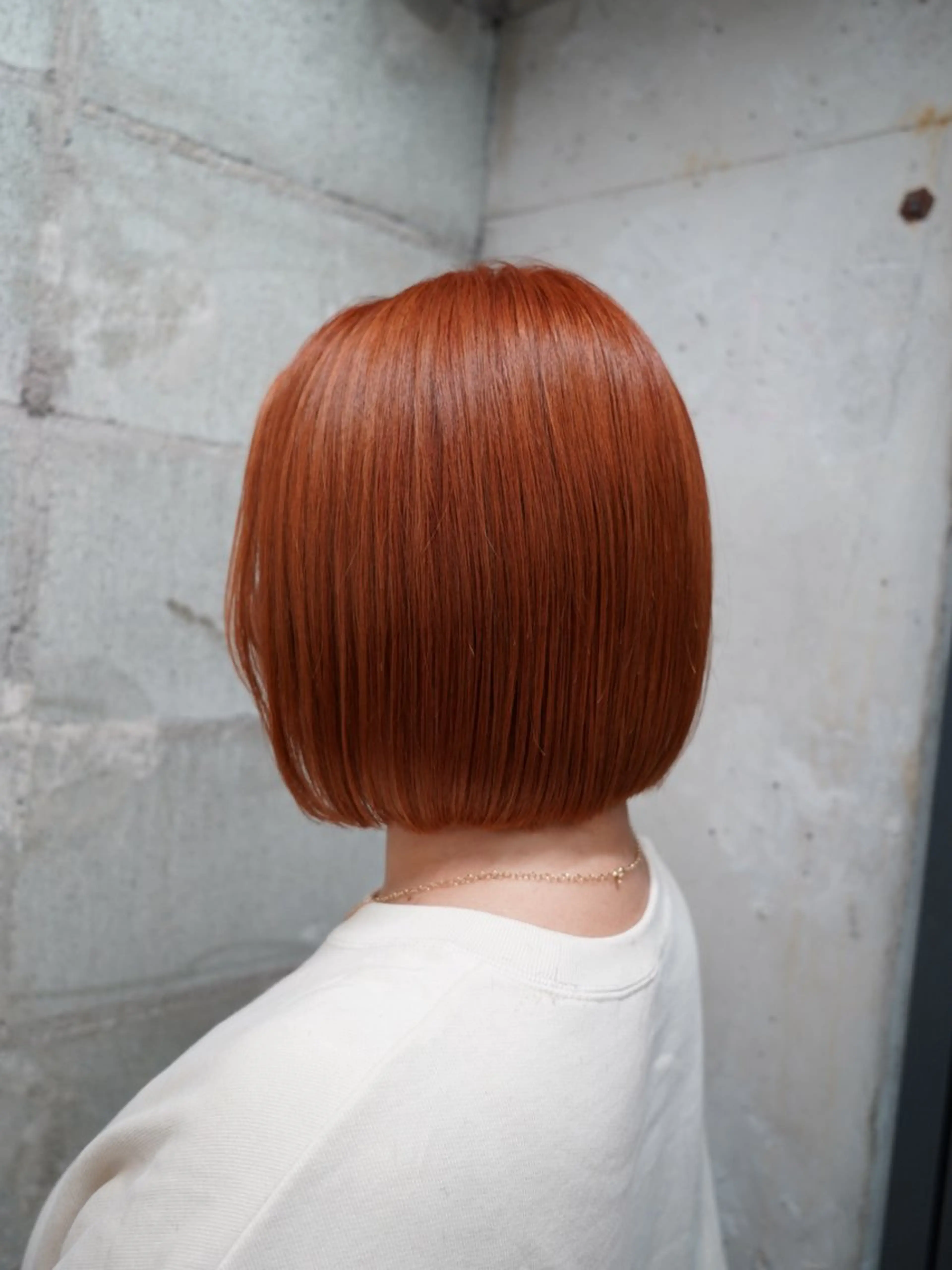 ショート カラー ブリーチ オレンジ カット ヘアカラー 城　健太郎 💎ハイトーンのヘアスタイル