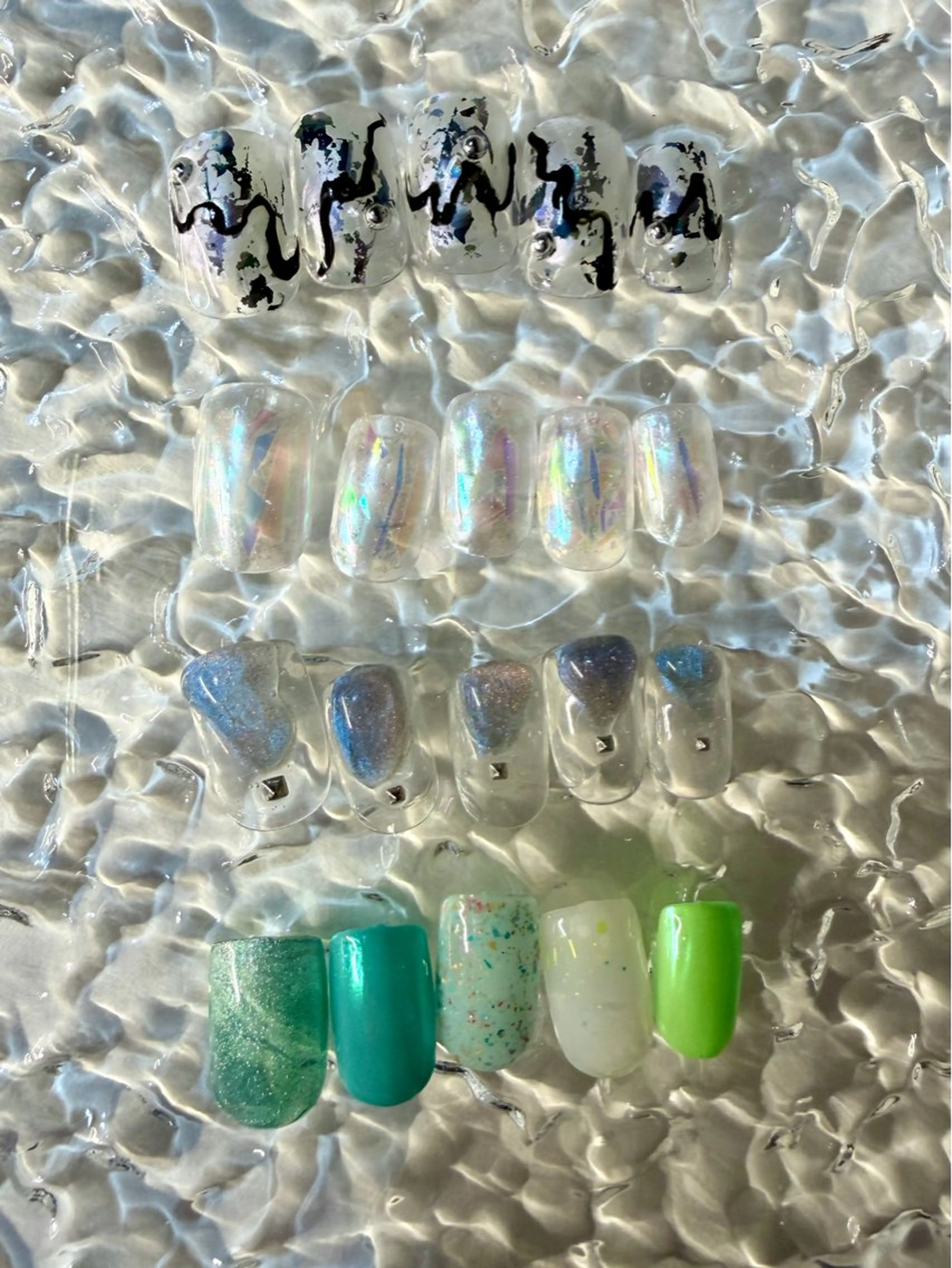 ネイル ハンドネイル フットネイル ILLO mayoのネイルデザイン