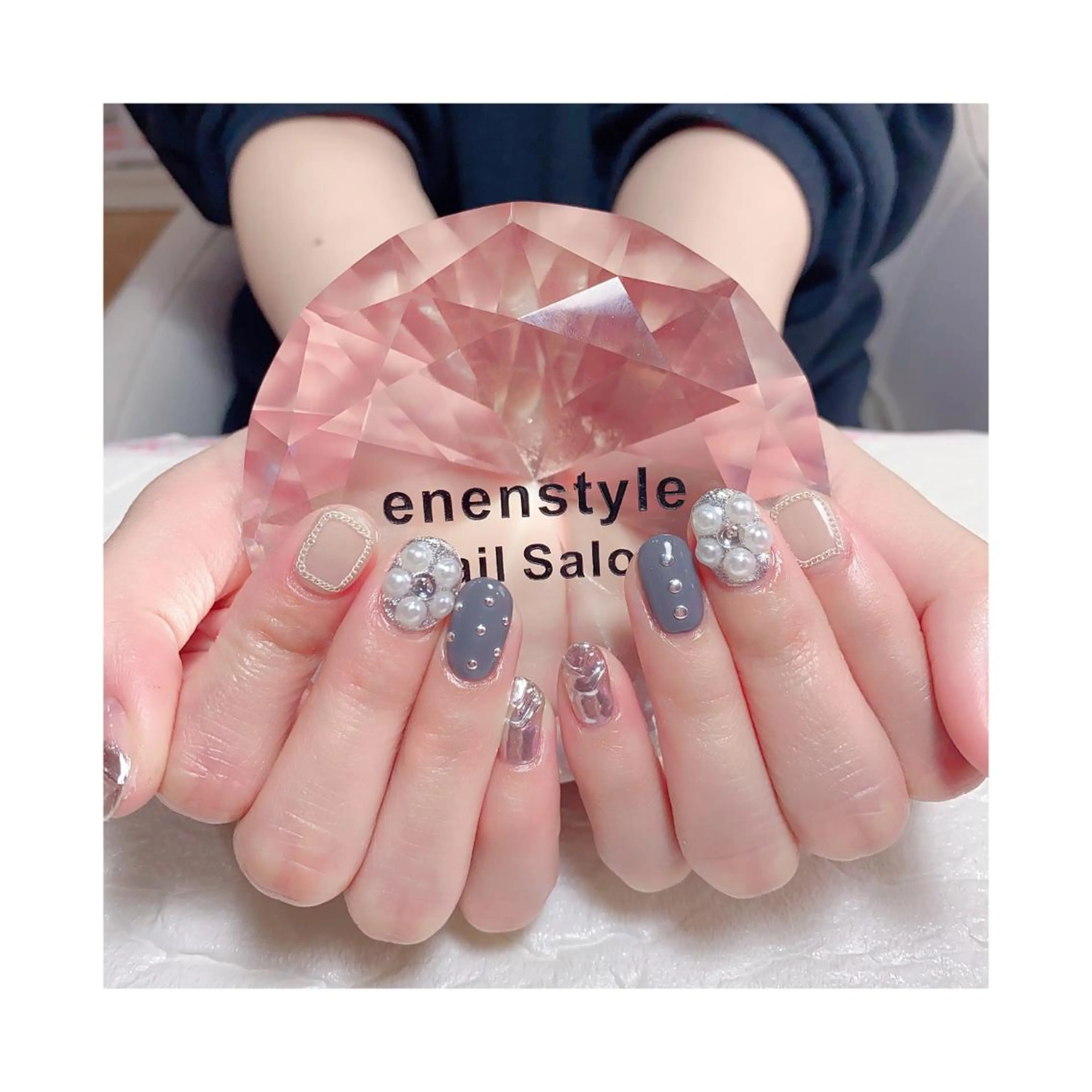 ショート ネイル ジェルネイル ニュアンスネイル オフィスネイル ワンカラーネイル パラジェル ハンドネイル 👑enen style👑のネイルデザイン