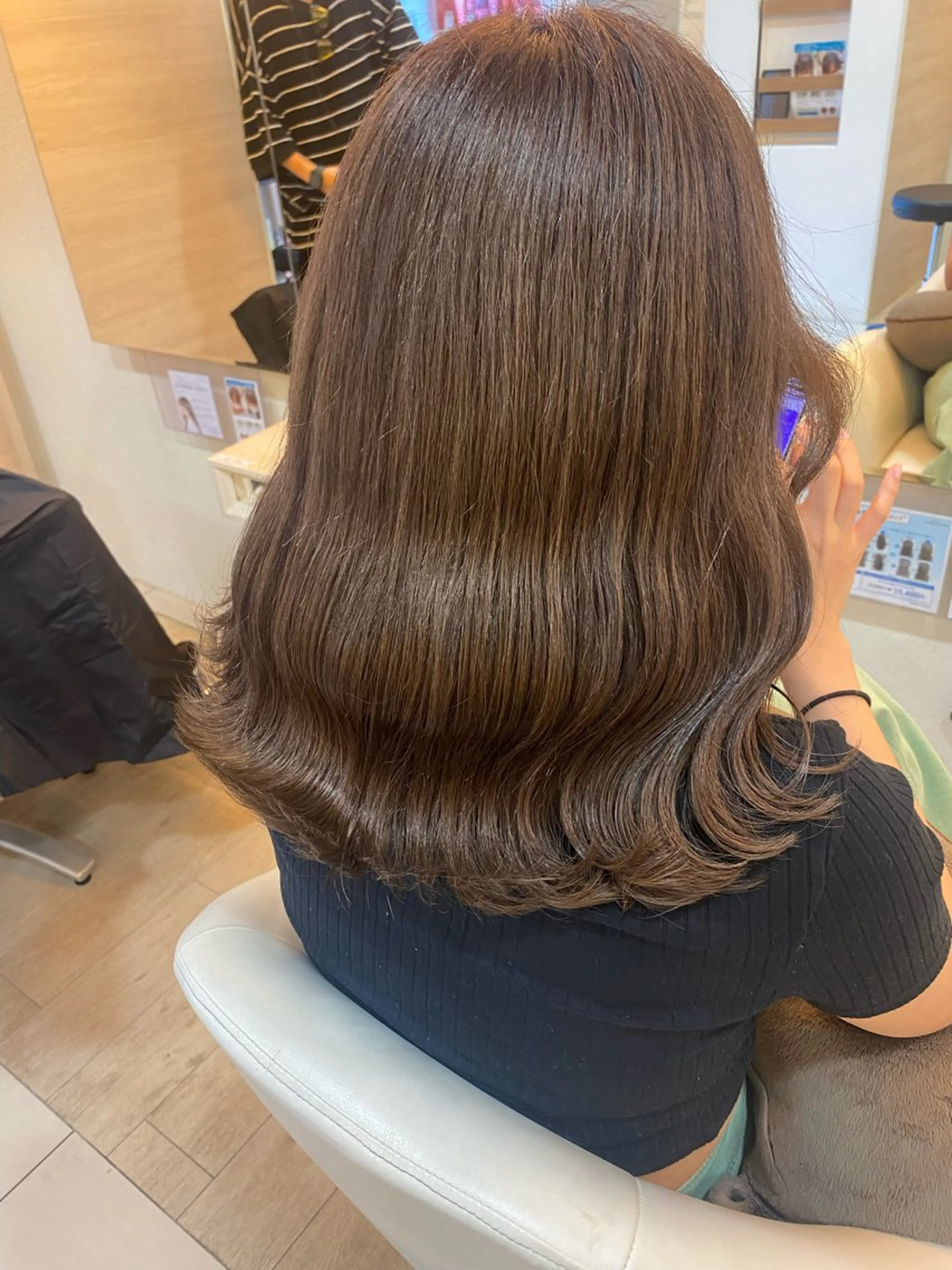 ミディアム 塩谷黎✨ブリーチ無W カラーメンズパーマ✨のヘアスタイル