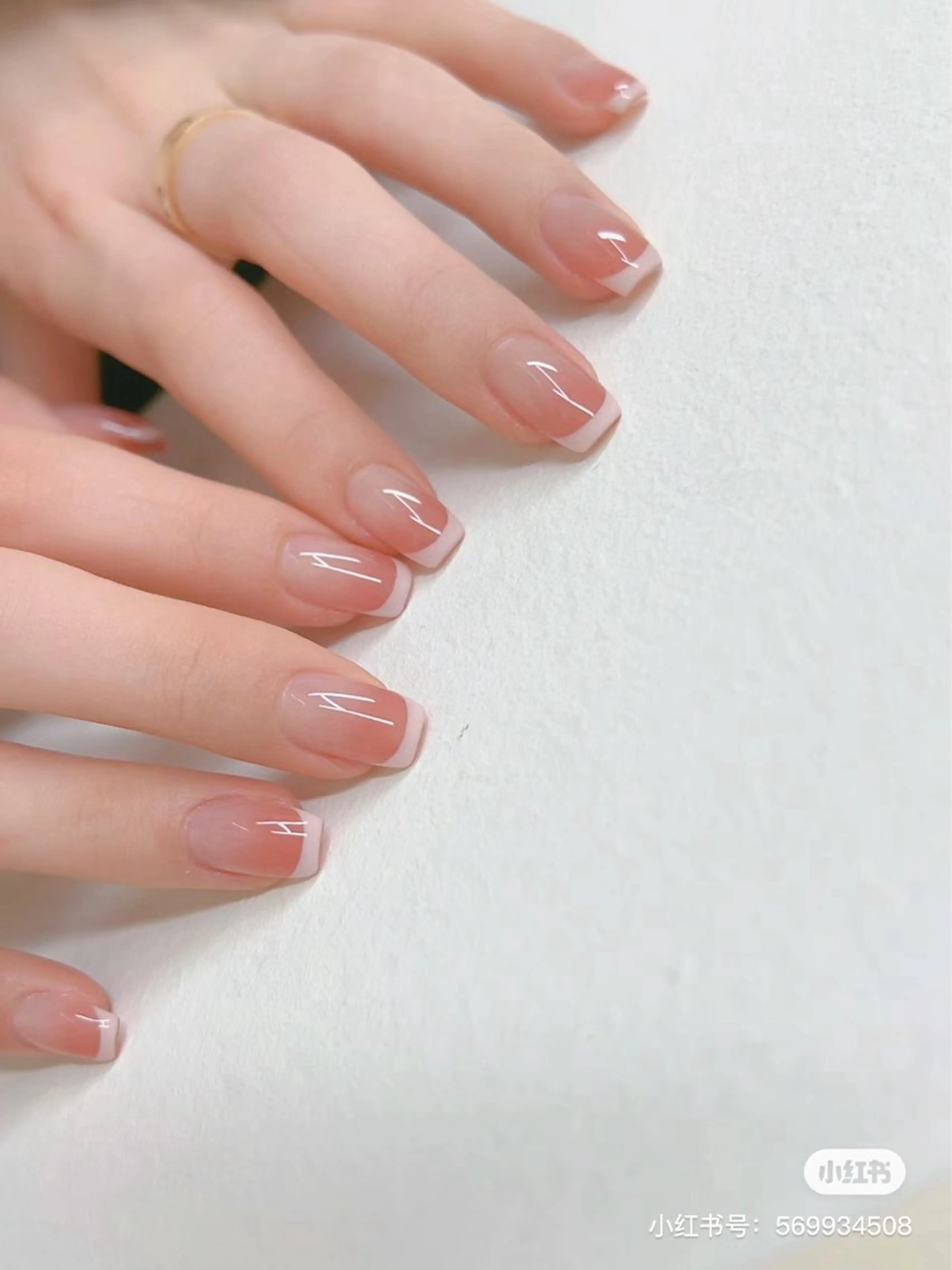 ネイル Li Lyのマツエク・マツパデザイン