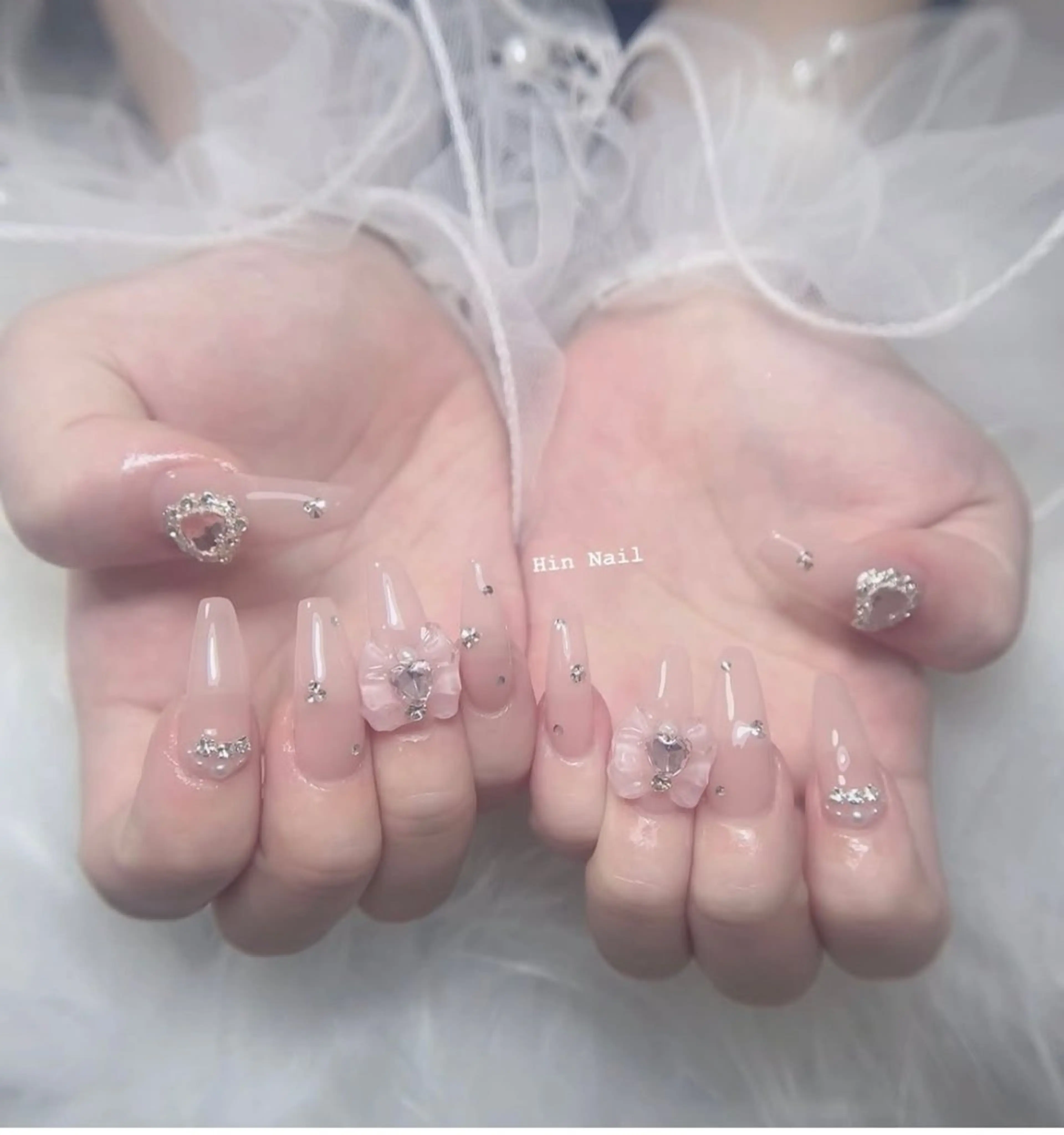 ネイル 撮影モデル Hin Nail Salonのネイルデザイン