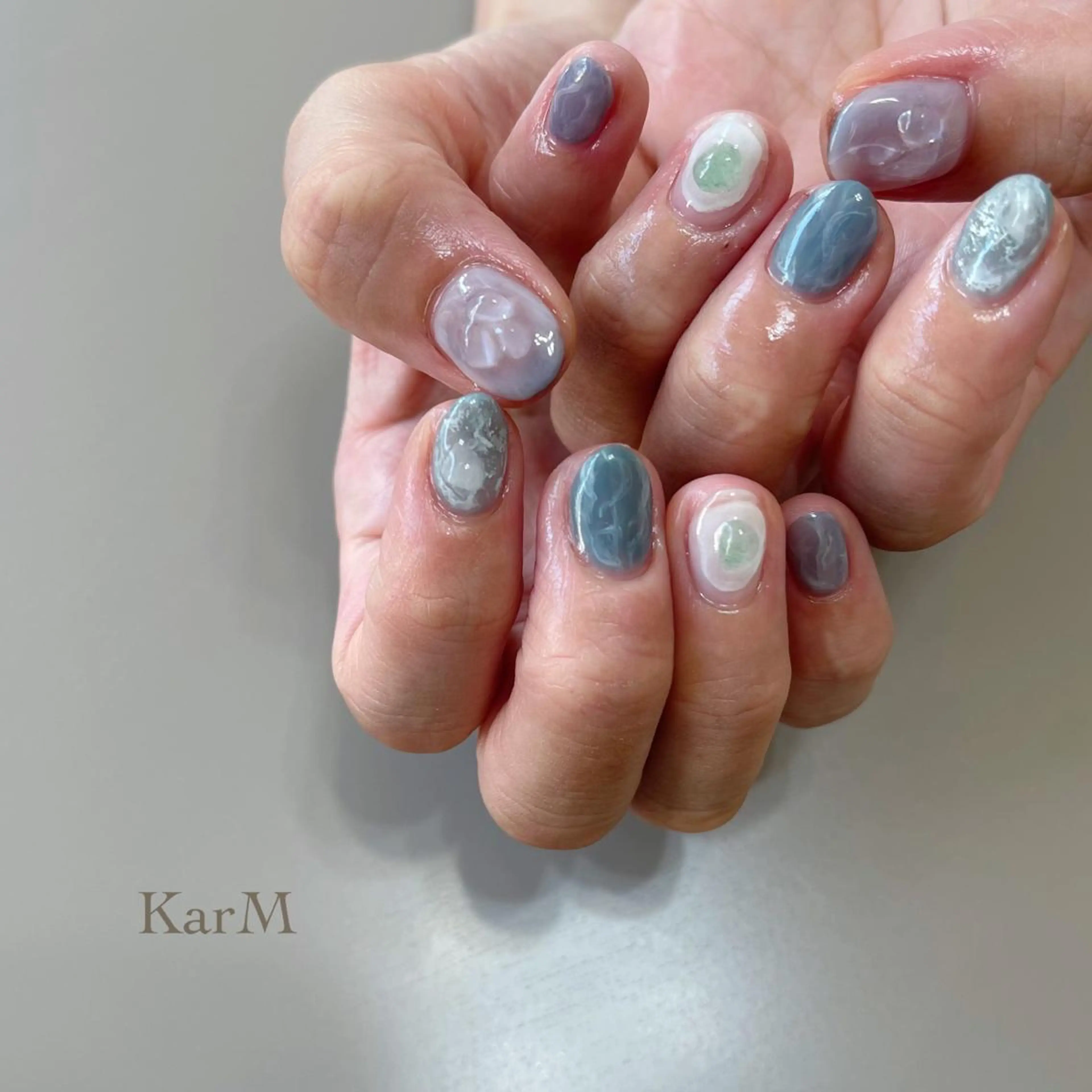 ネイル アートネイル オーロラネイル ブルー チークネイル フットネイル ハンドネイル ogino karinのネイルデザイン