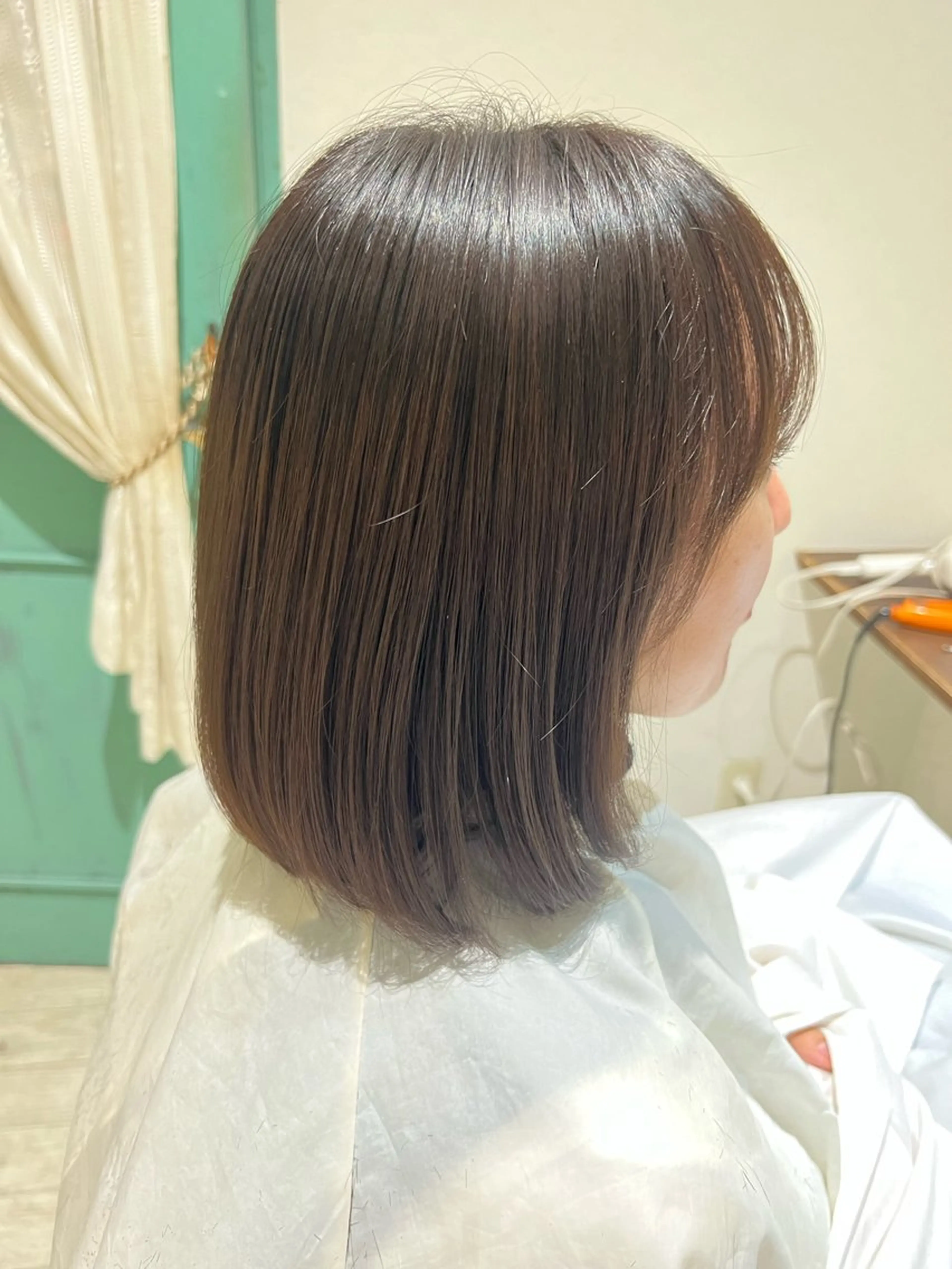 ミディアム パーマ 縮毛矯正 酸性ストレート ストレートパーマ PON　ハイトーン ショートカット心斎橋のヘアスタイル