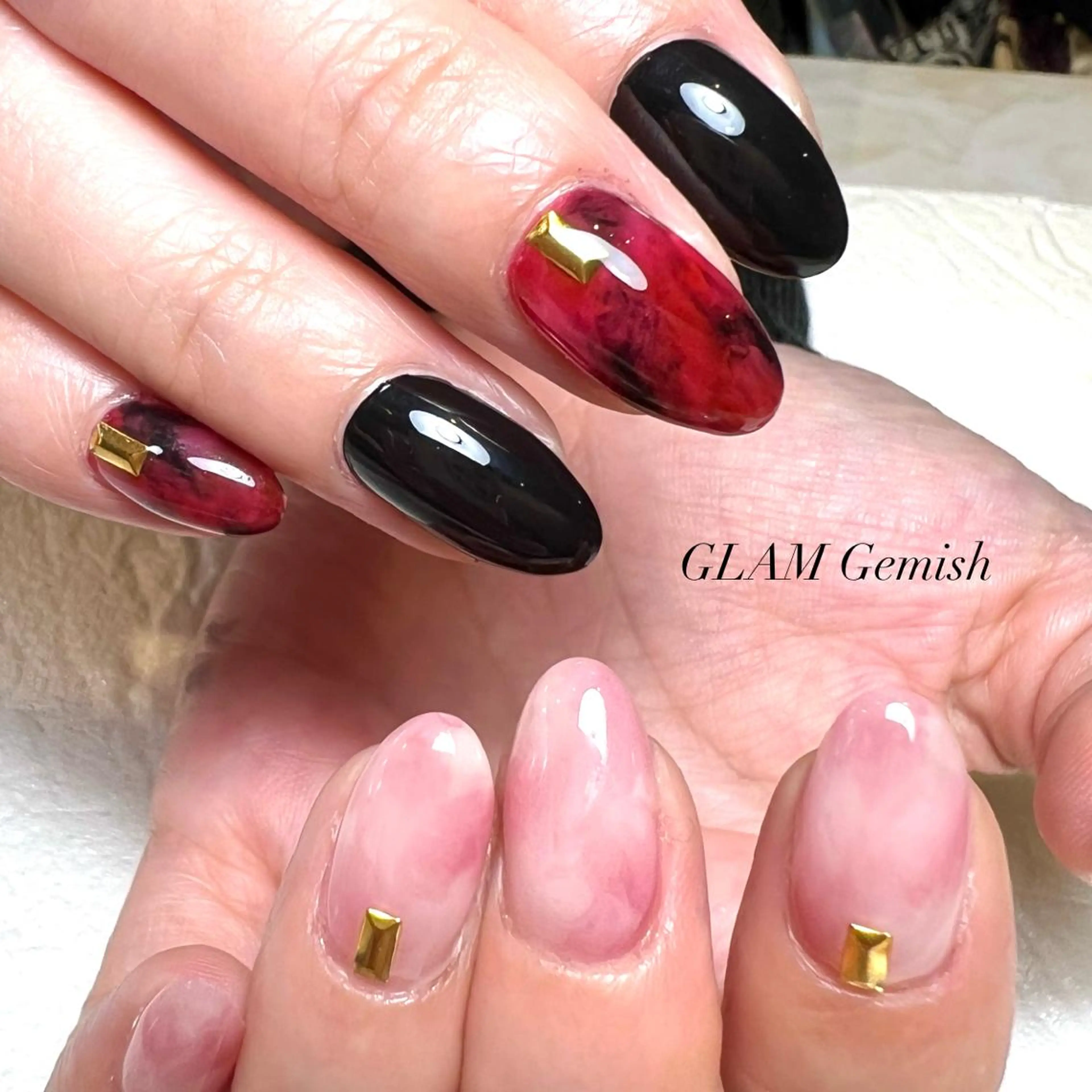 ネイル べっ甲ネイル 藤崎 恵梨香のネイルデザイン