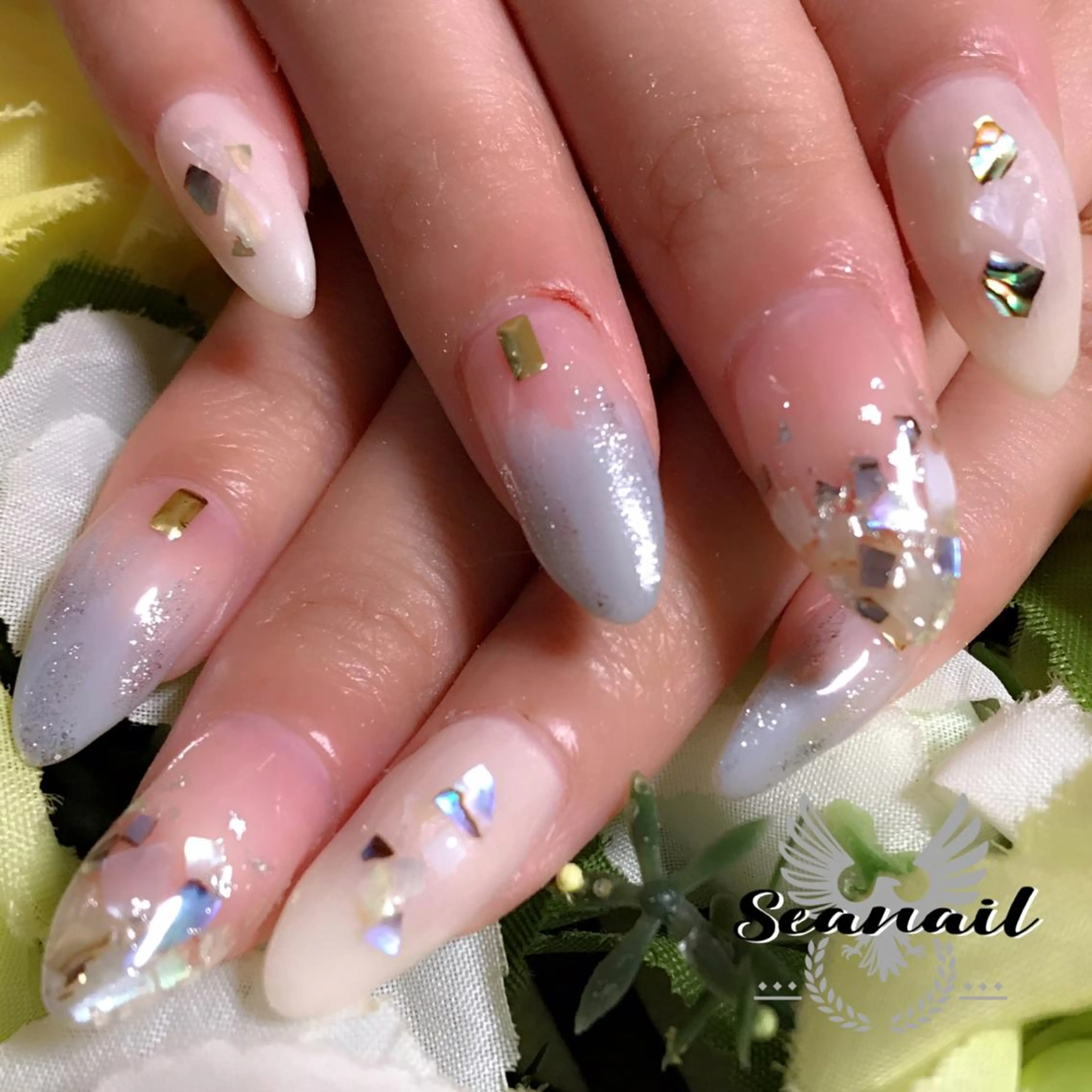 ネイル 小尾 栞のネイルデザイン