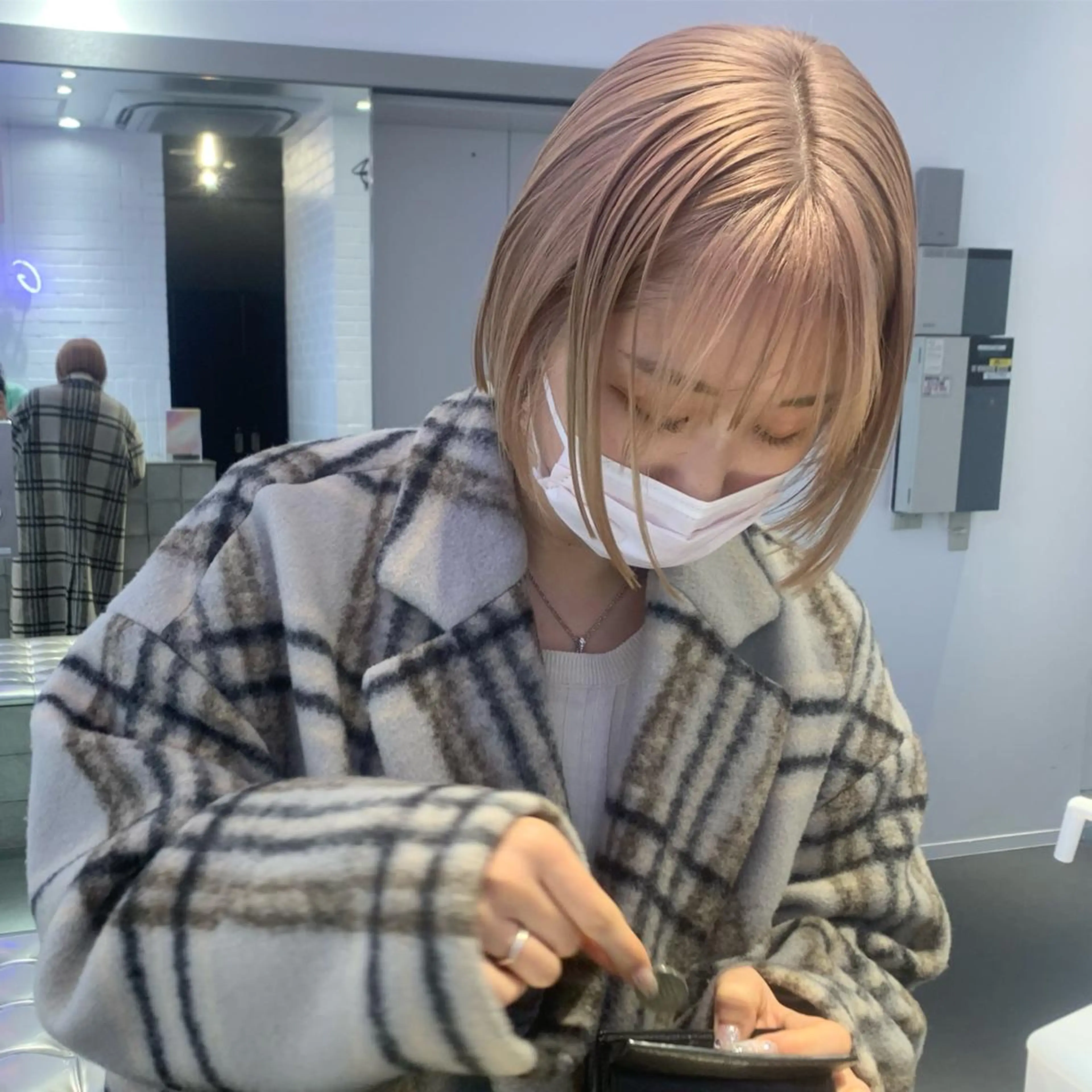 ショート カラー ヘアアレンジ ヘアカラー トリートメント ヘアセット ハイトーン/美髪矯正 🍃大江拓実のヘアスタイル