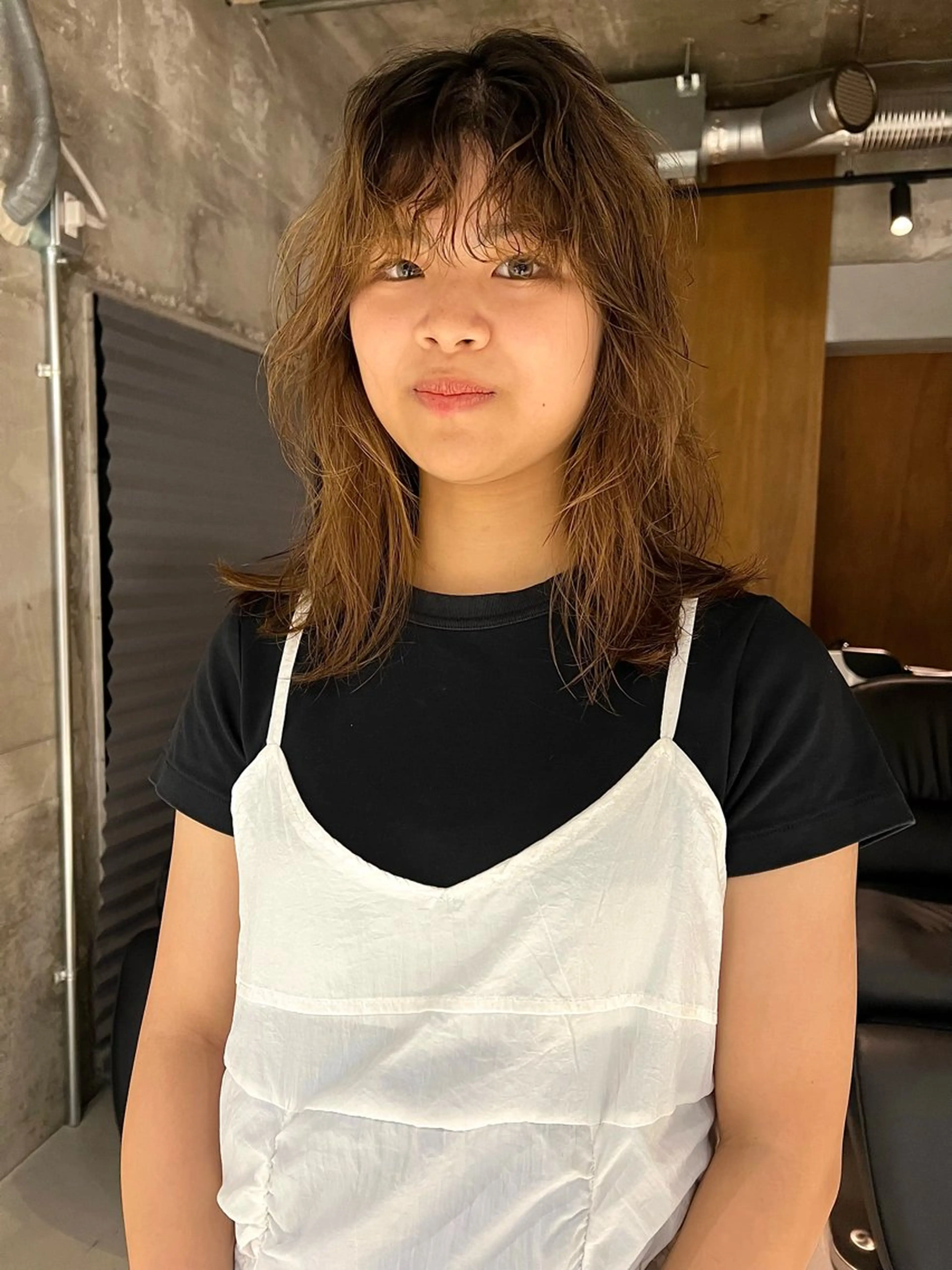 ミディアム ミディアムパーマ タナカ レイのヘアスタイル