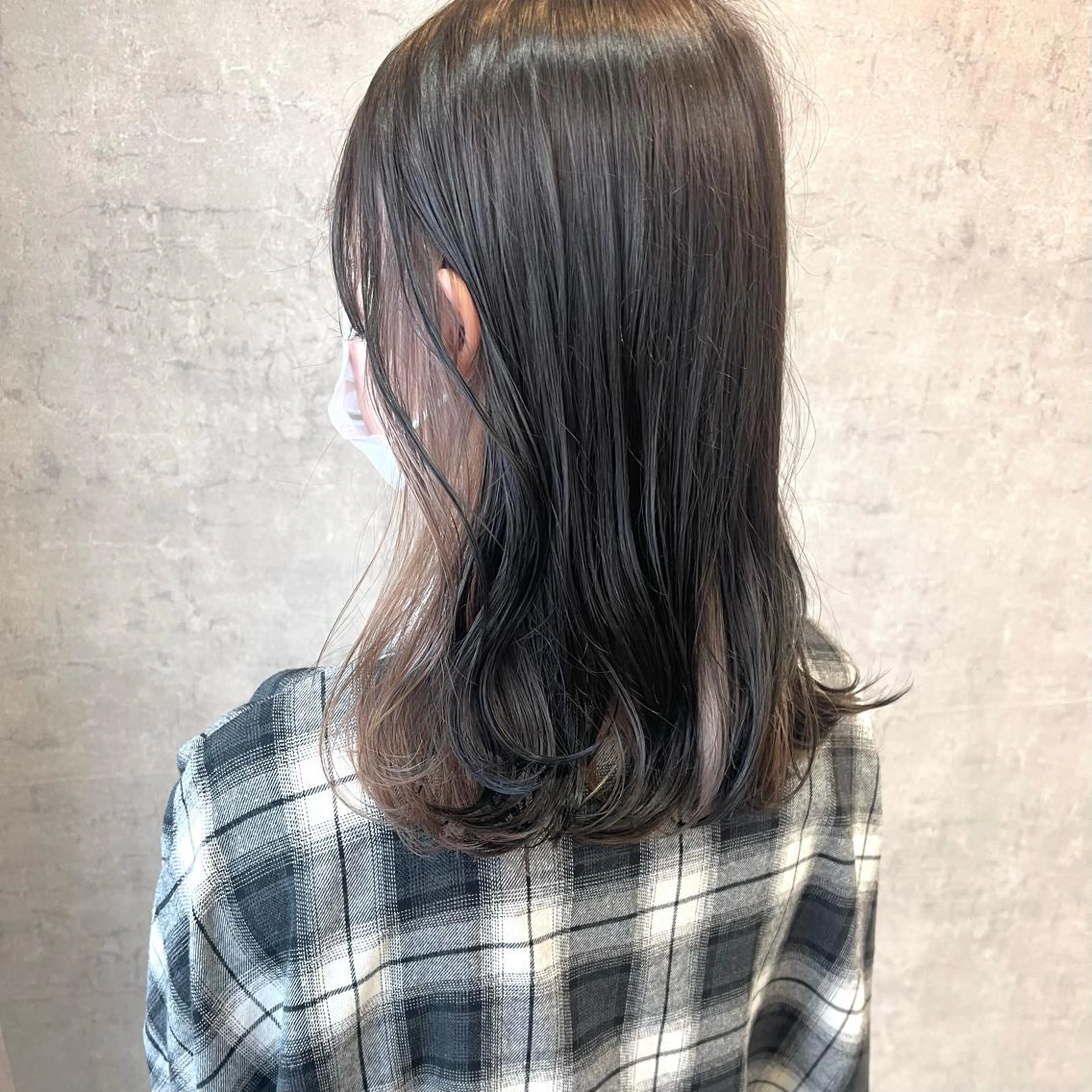 セミロング カラー ヘアアレンジ アッシュ ヘアカラー 🌻あいり merci.🌻のヘアスタイル