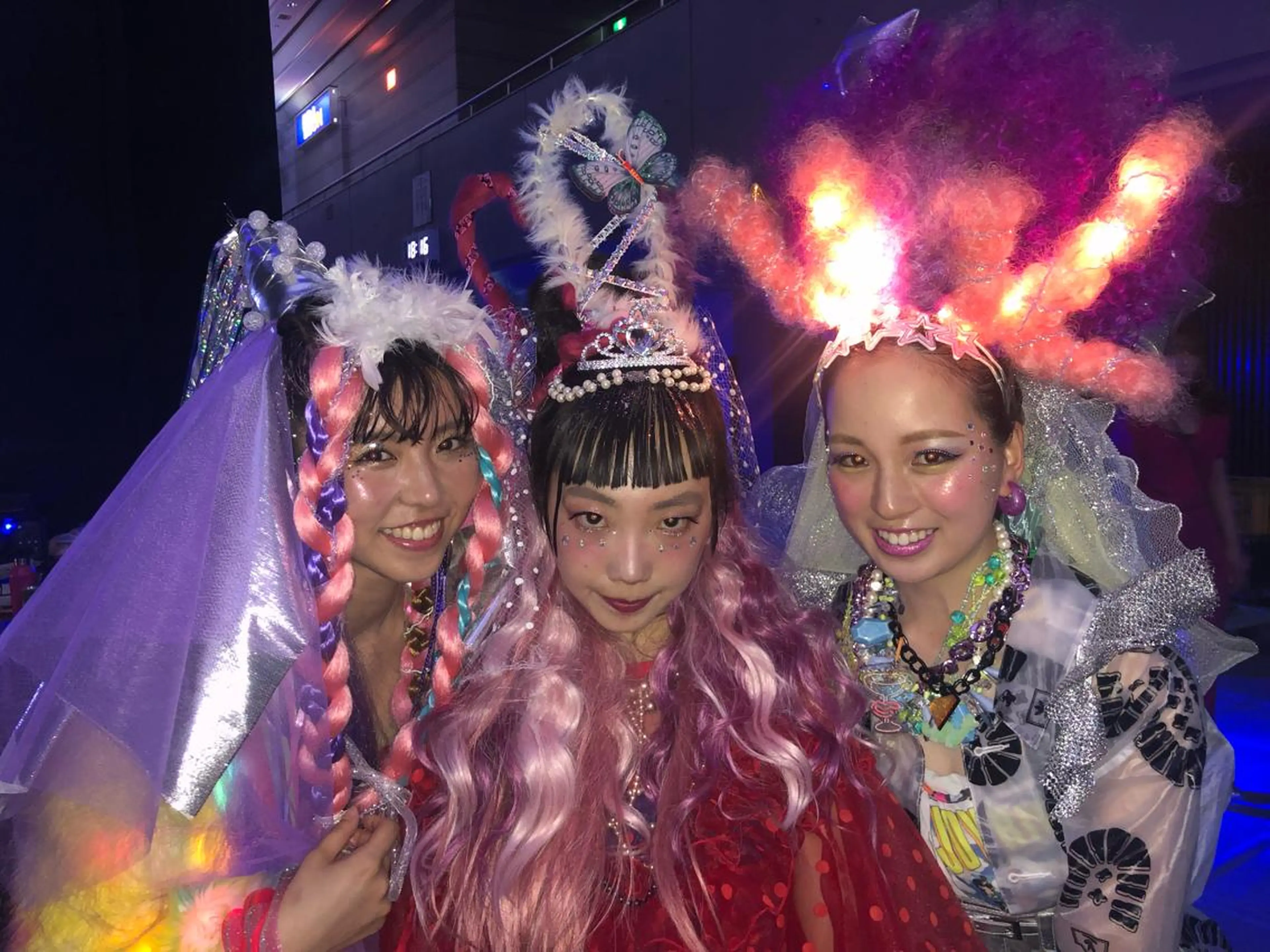 ヘアアレンジ ウルフカット/吉村 桃子のヘアスタイル