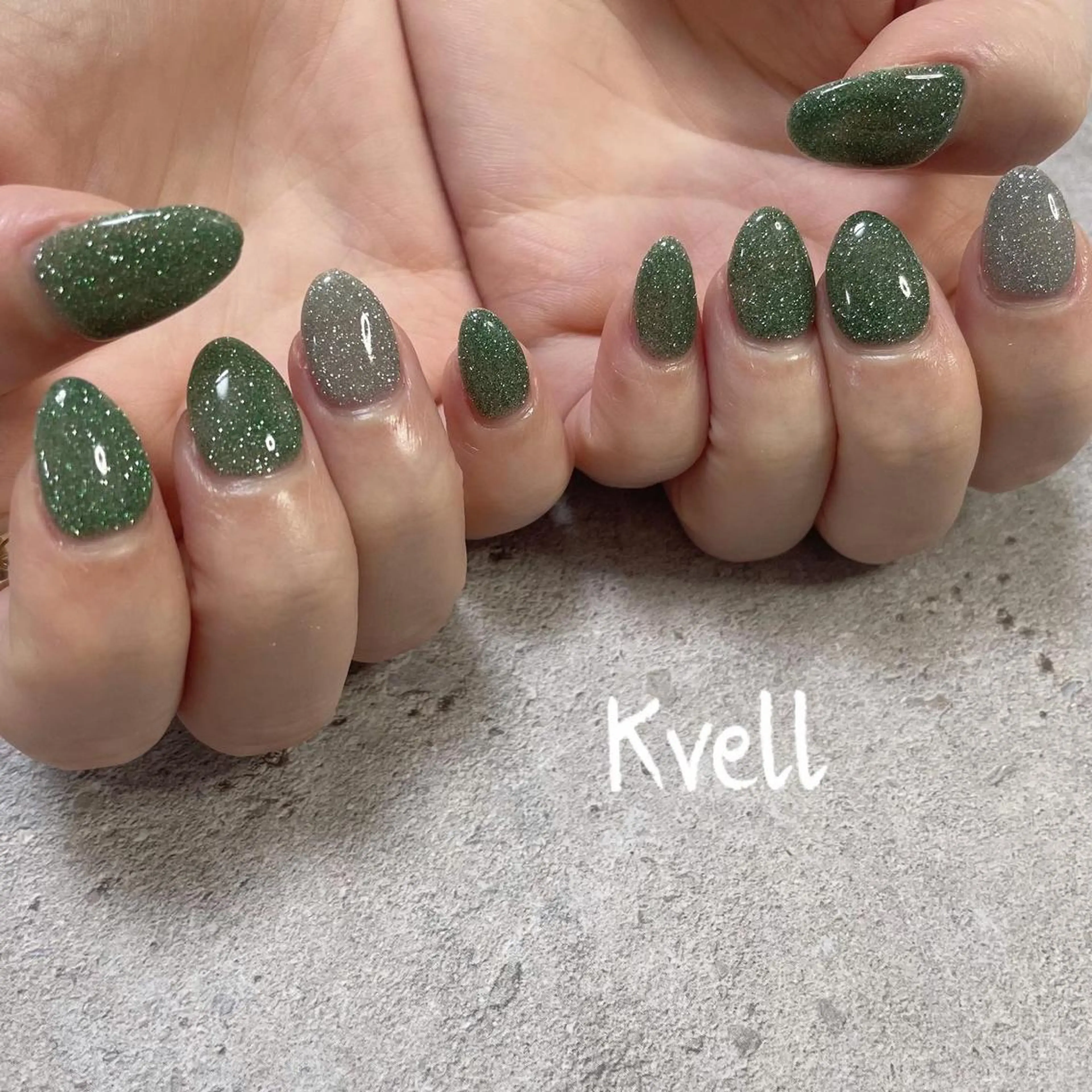 ネイル フラッシュネイル ハンドネイル nailsalon Kvellのネイルデザイン