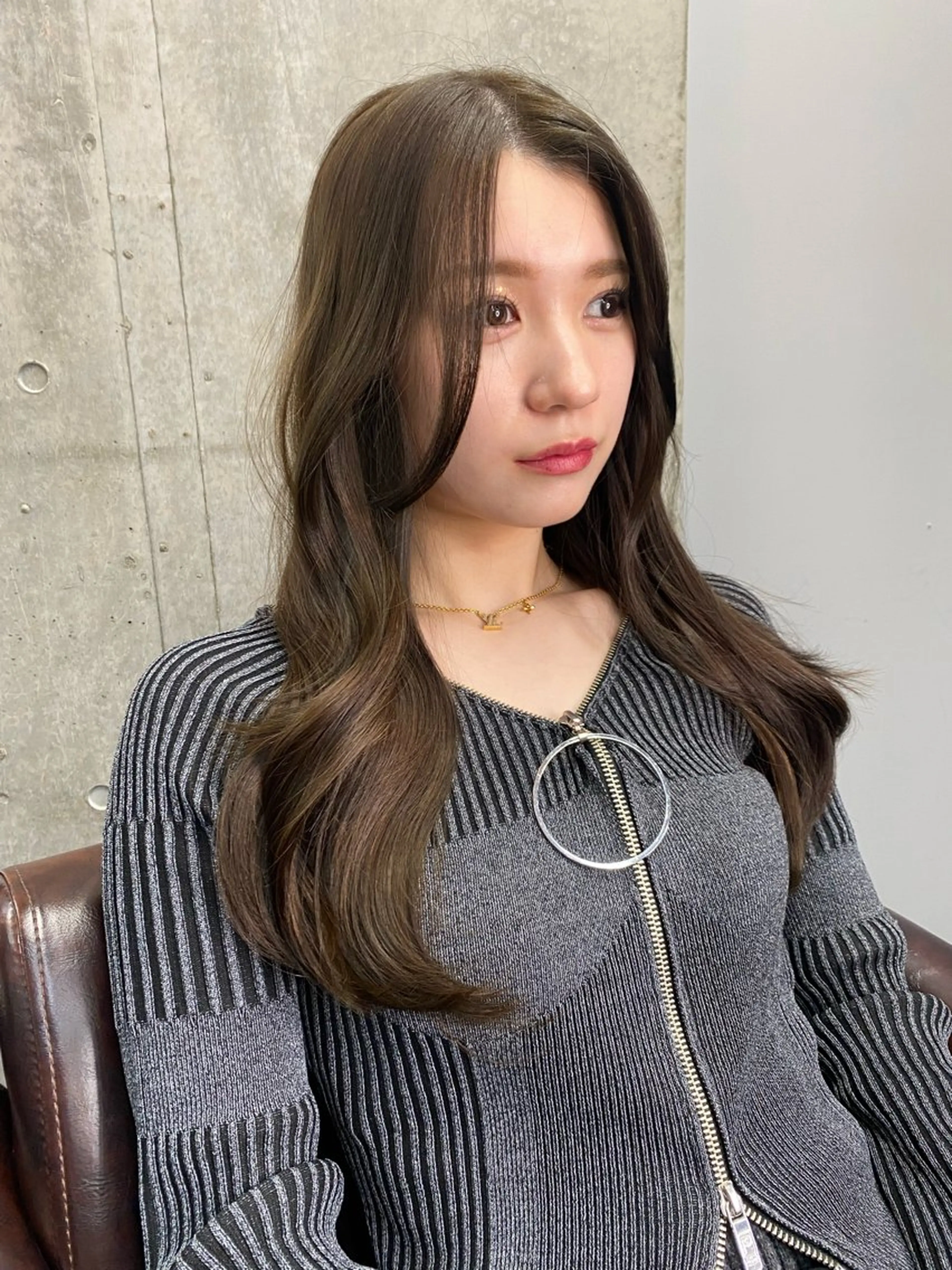 ロング カラー ブリーチ ケアカラー 透明感カラー ブリーチなしカラー 髪質改善 カット ヘアカラー トリートメント ヘッドスパ 韓国/ワンホンヘア 髪質改善/MaCoのヘアスタイル