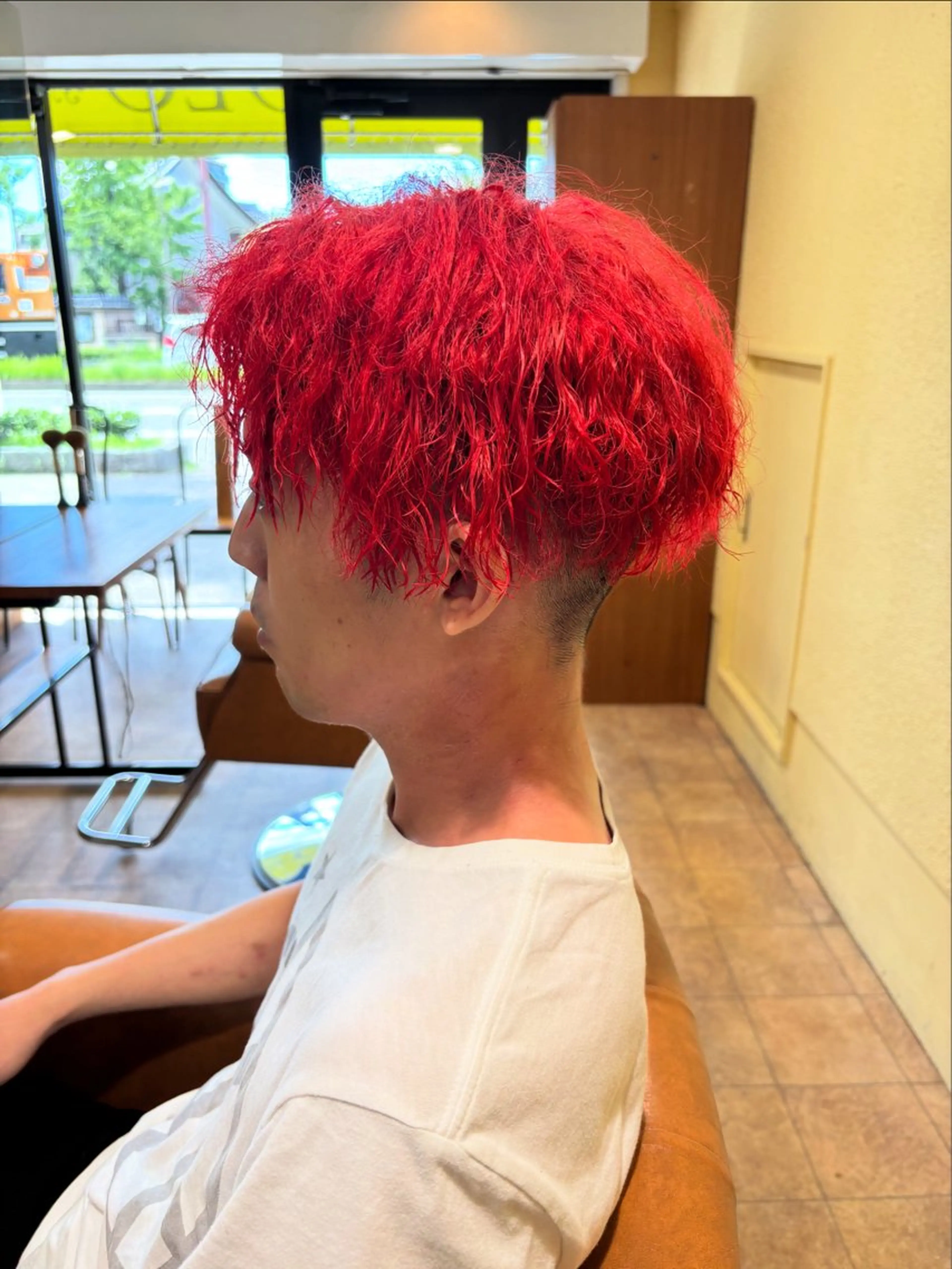 ショート カラー パーマ メンズ メンズブリーチ ブリーチ KOUKI メンズカットのヘアスタイル