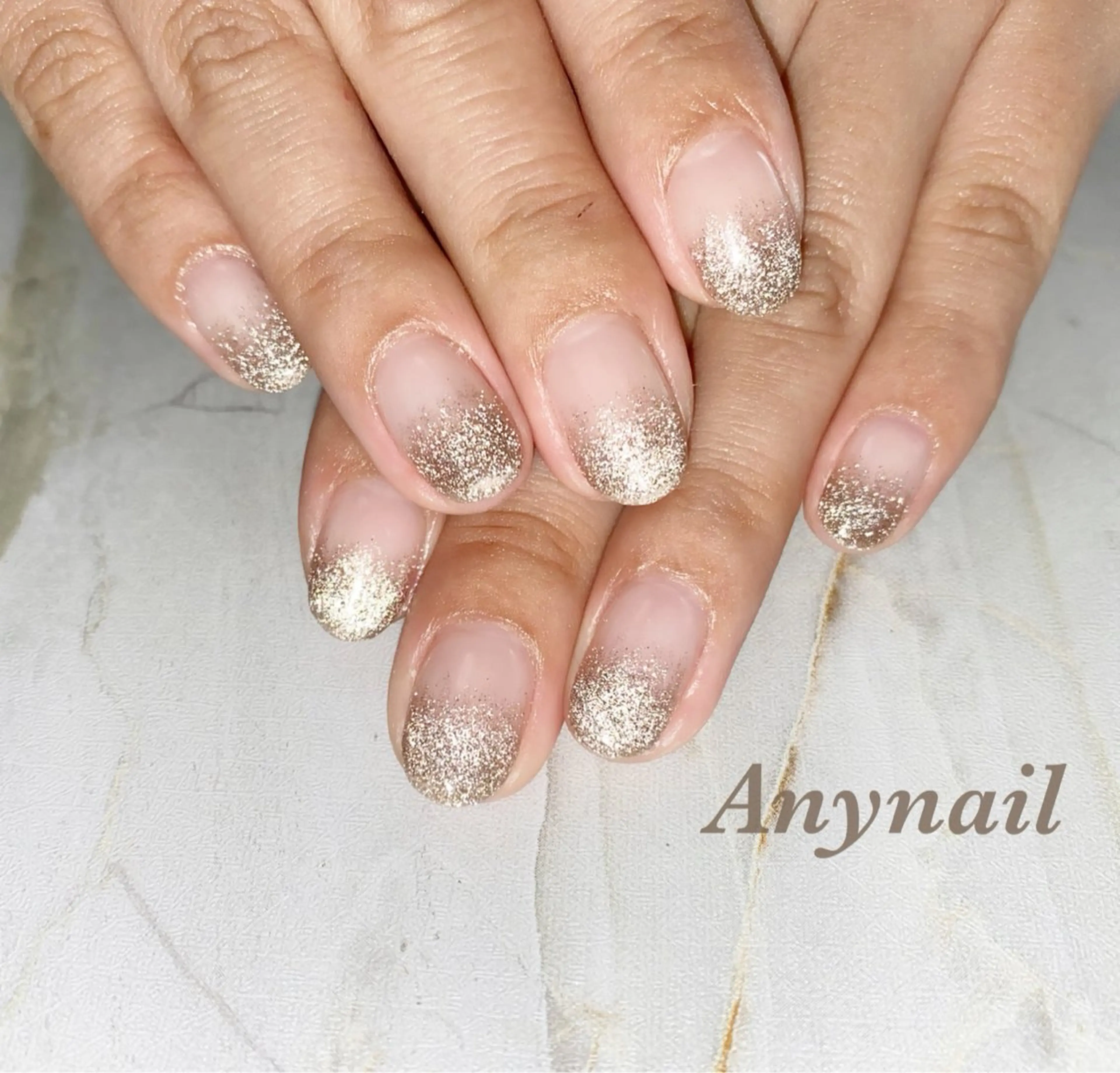 ネイル ブルー フラッシュネイル フラッシュマグ グラデーション キラキラネイル ハンドネイル 岩澤 恵子のネイルデザイン